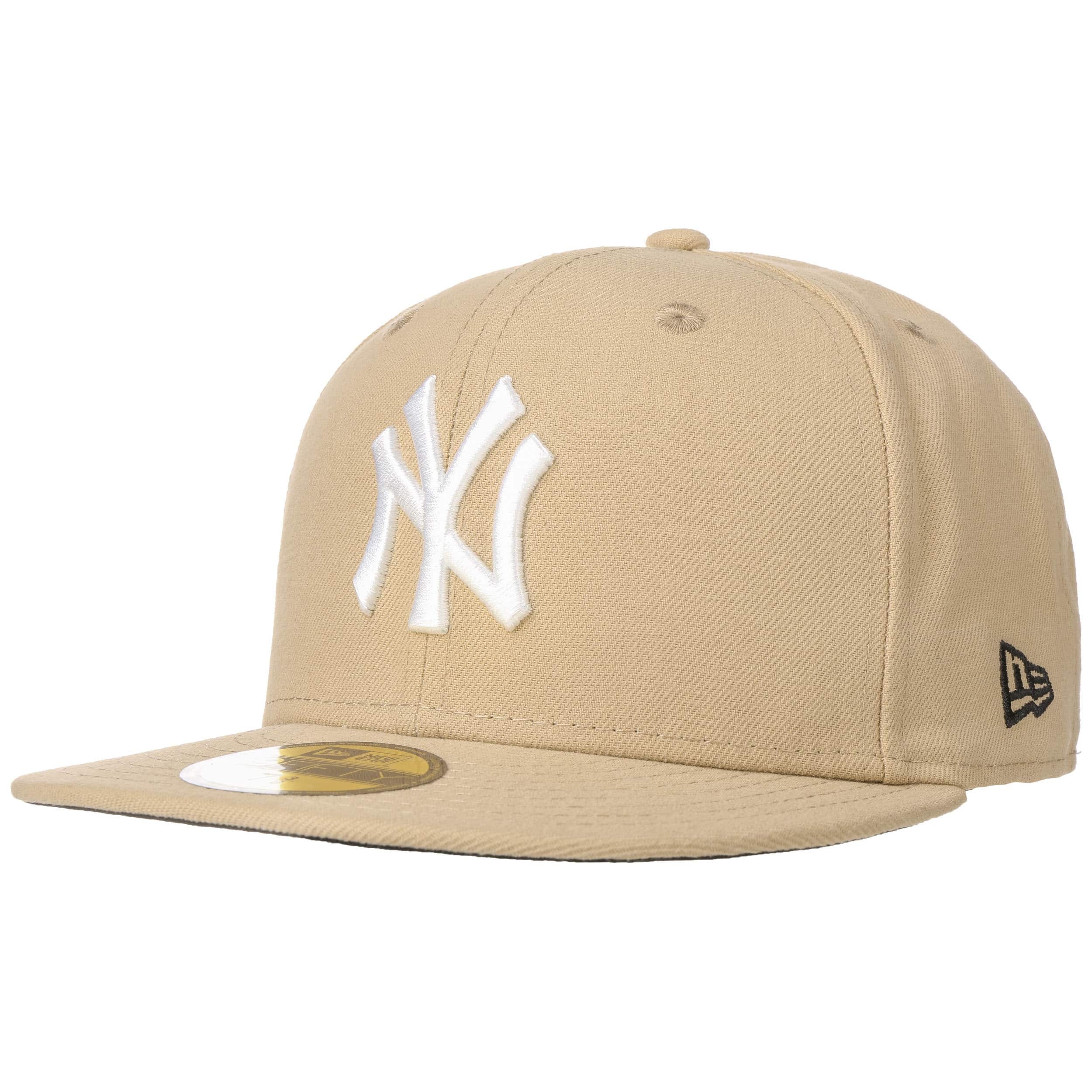 red yankees cap