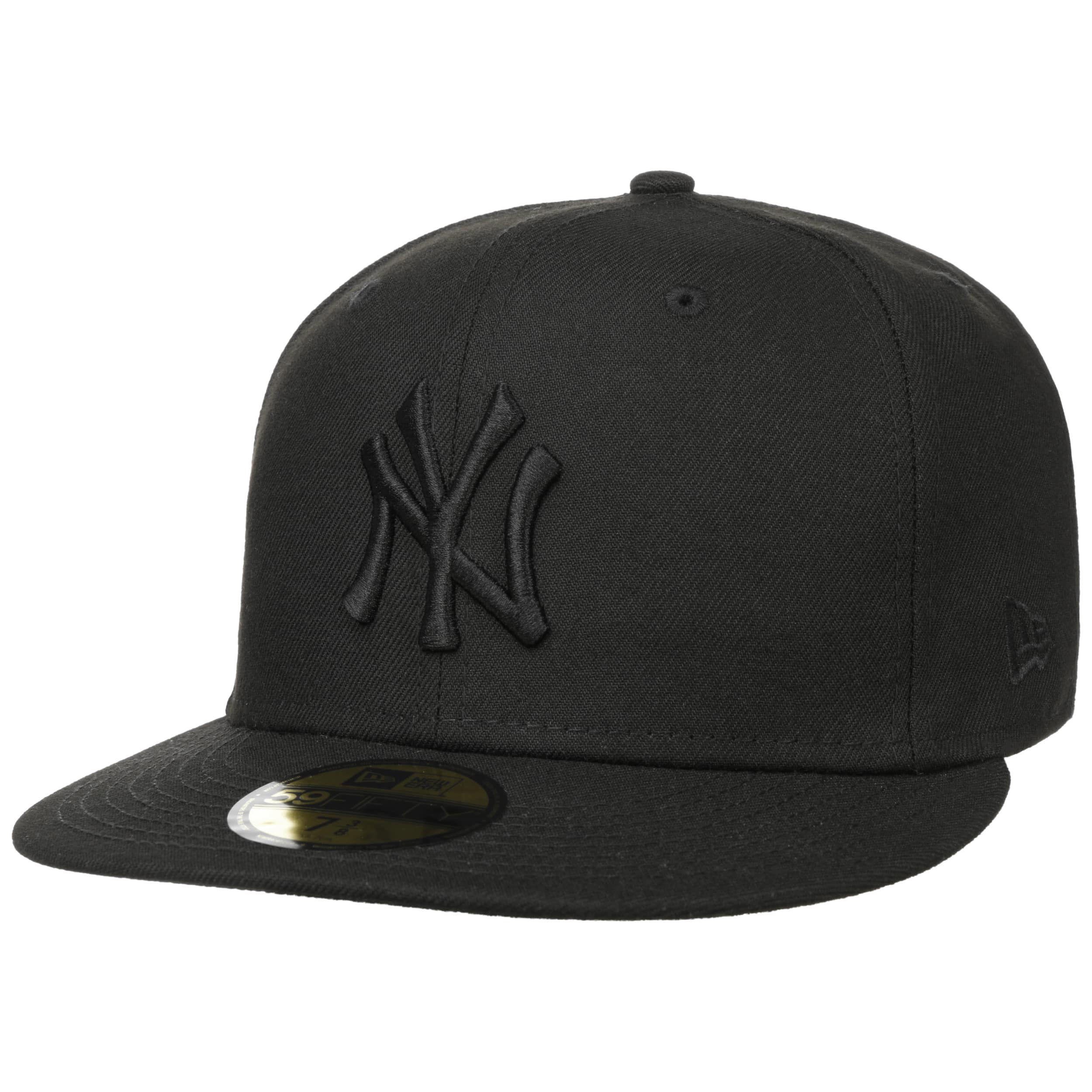 black on black yankees hat