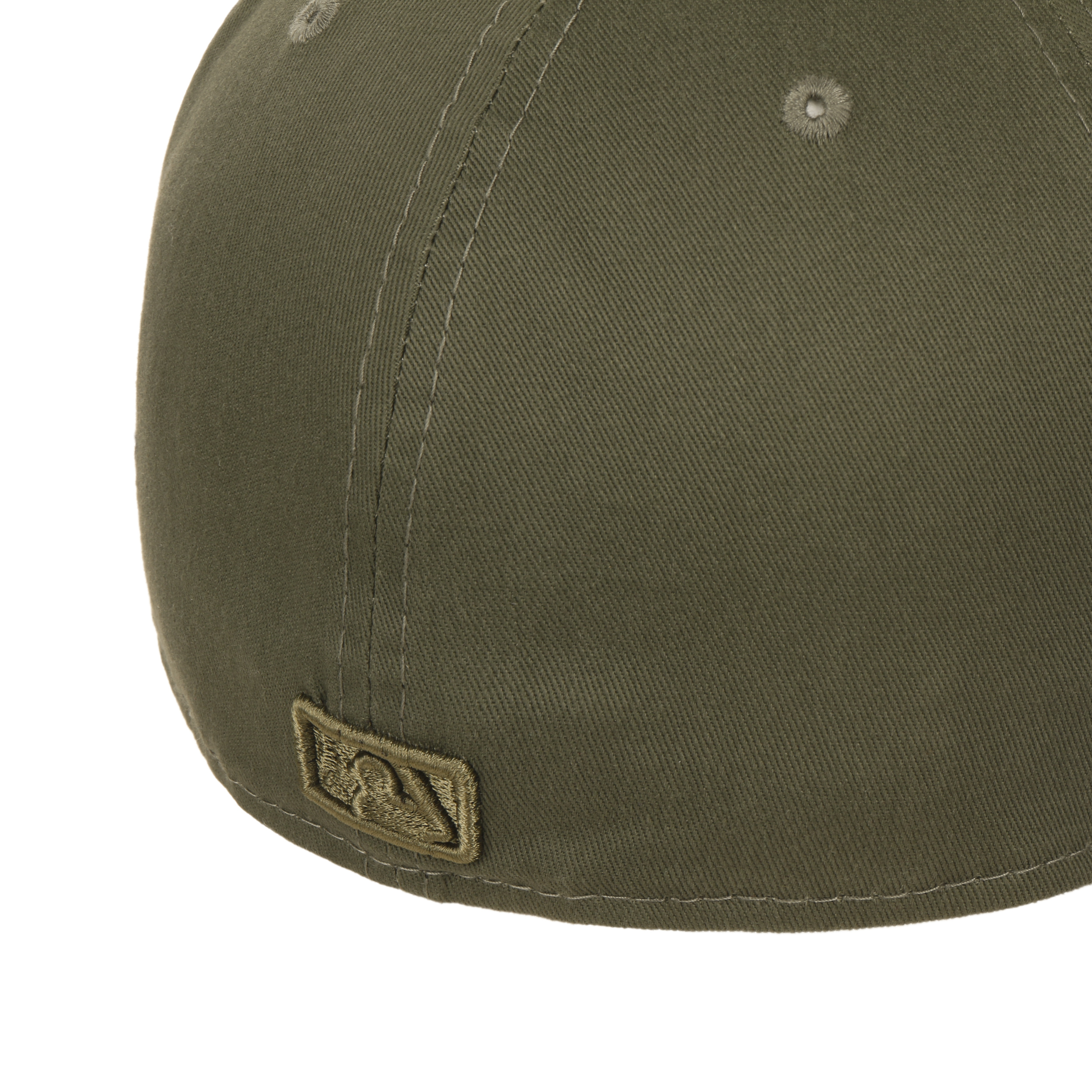 59Fifty NY Essential Flat Brim Cap by New Era - 42,95