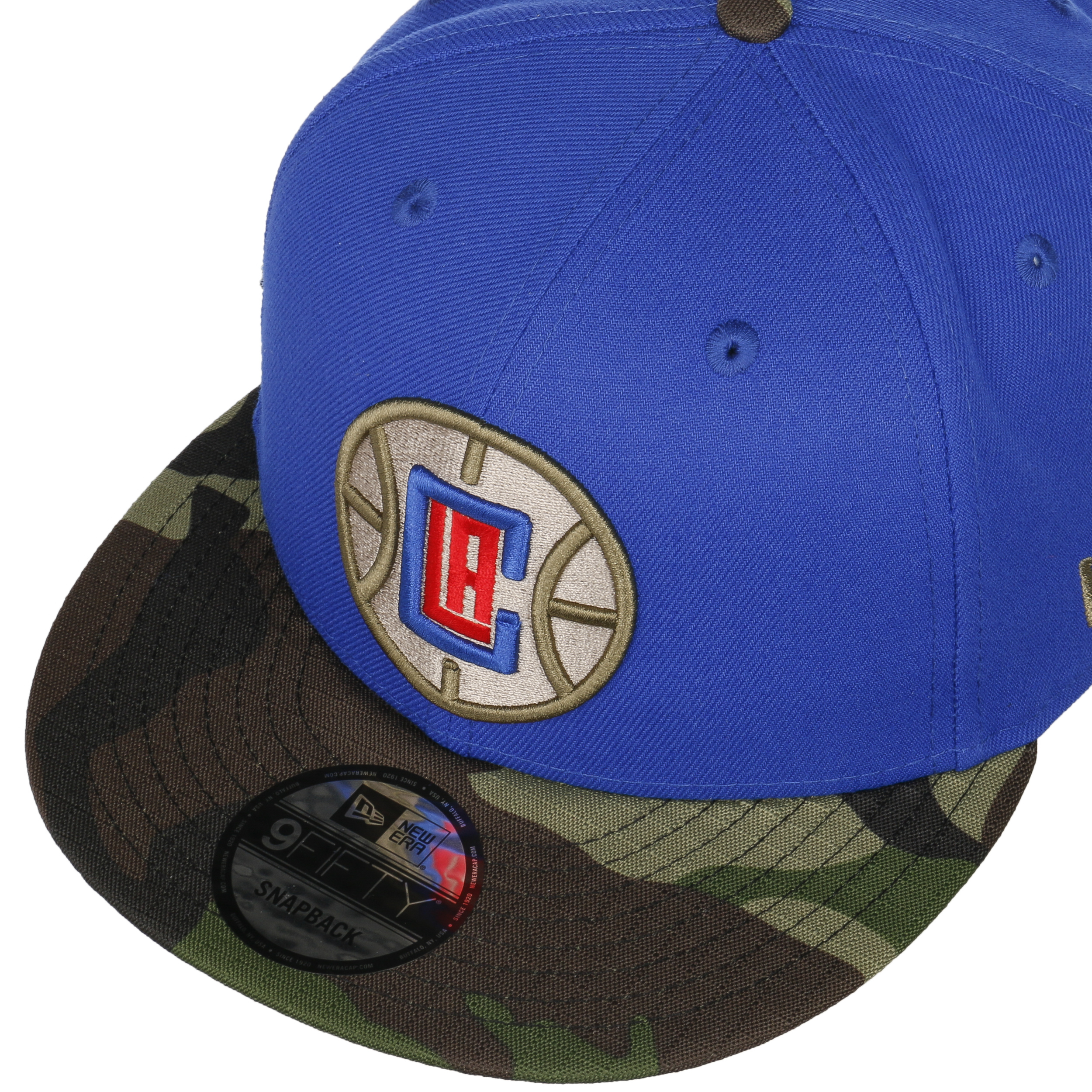 New Era Bills Camo With Standing Buffalo Snapback Hat