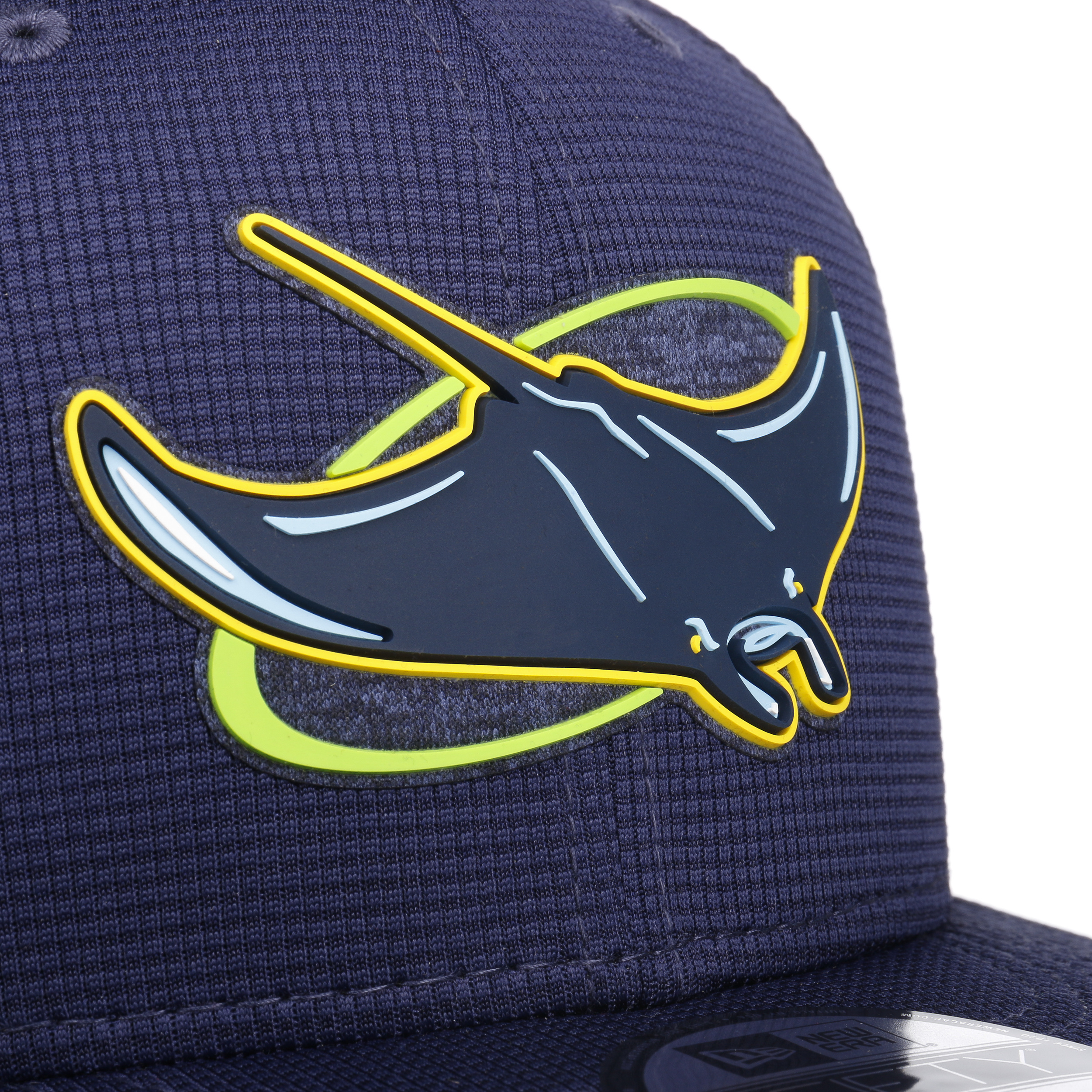 https://img.hatshopping.com/9Fifty-Clubhouse-Tampa-Rays-Cap-by-New-Era-blue.58380_4rf2.jpg