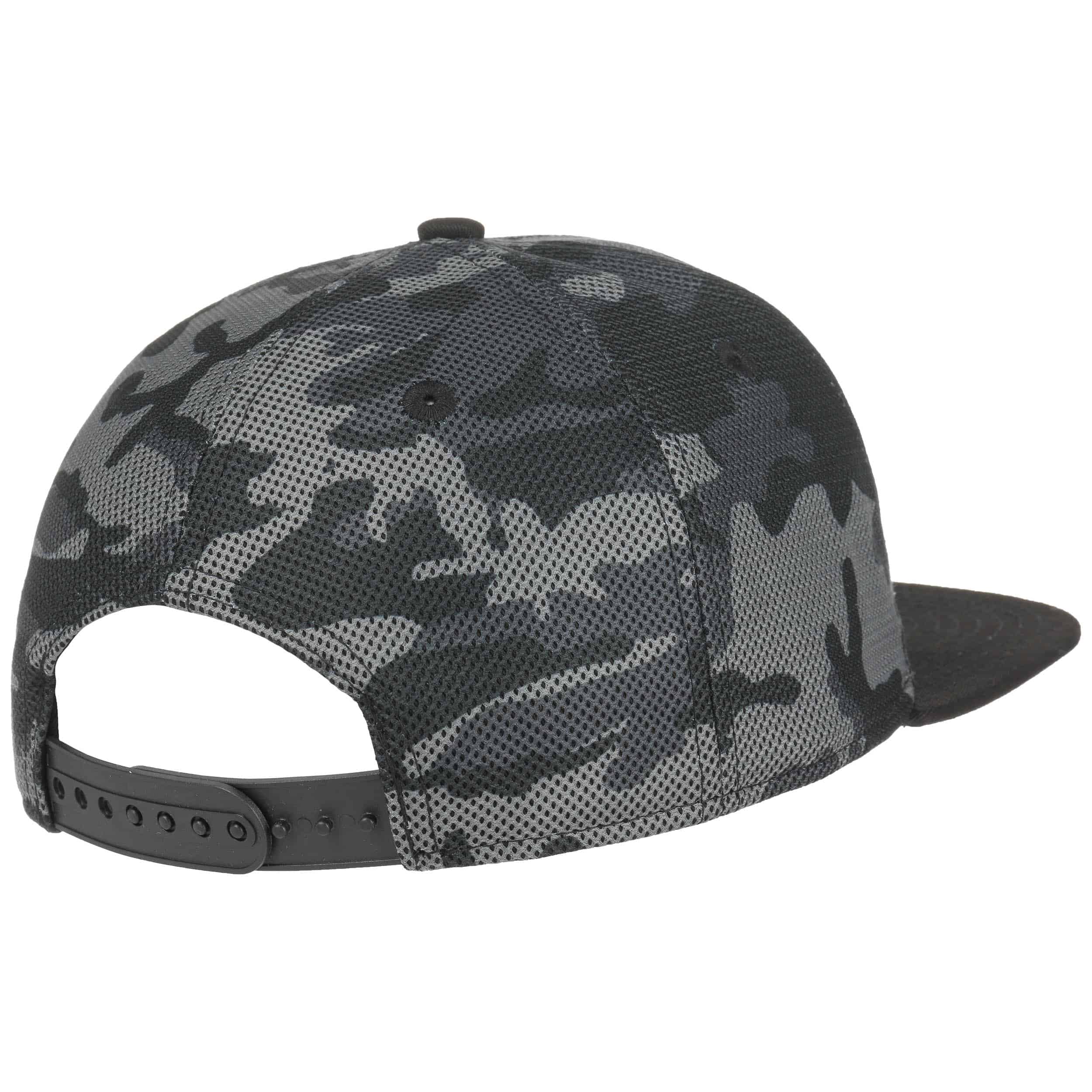 9Fifty Mesh Camo Raiders Cap by New Era - 31,95