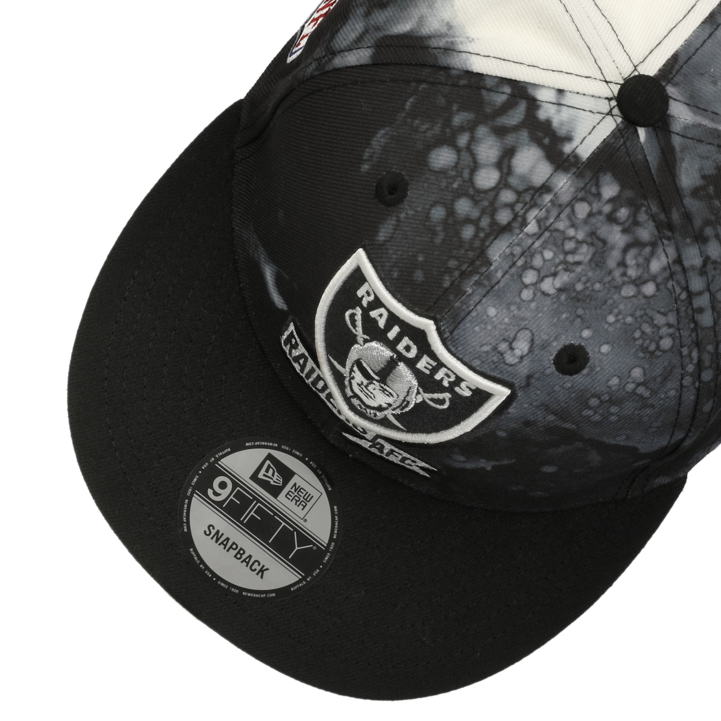 Men's New Era Black Las Vegas Raiders Tear Trucker 9FIFTY Snapback Hat