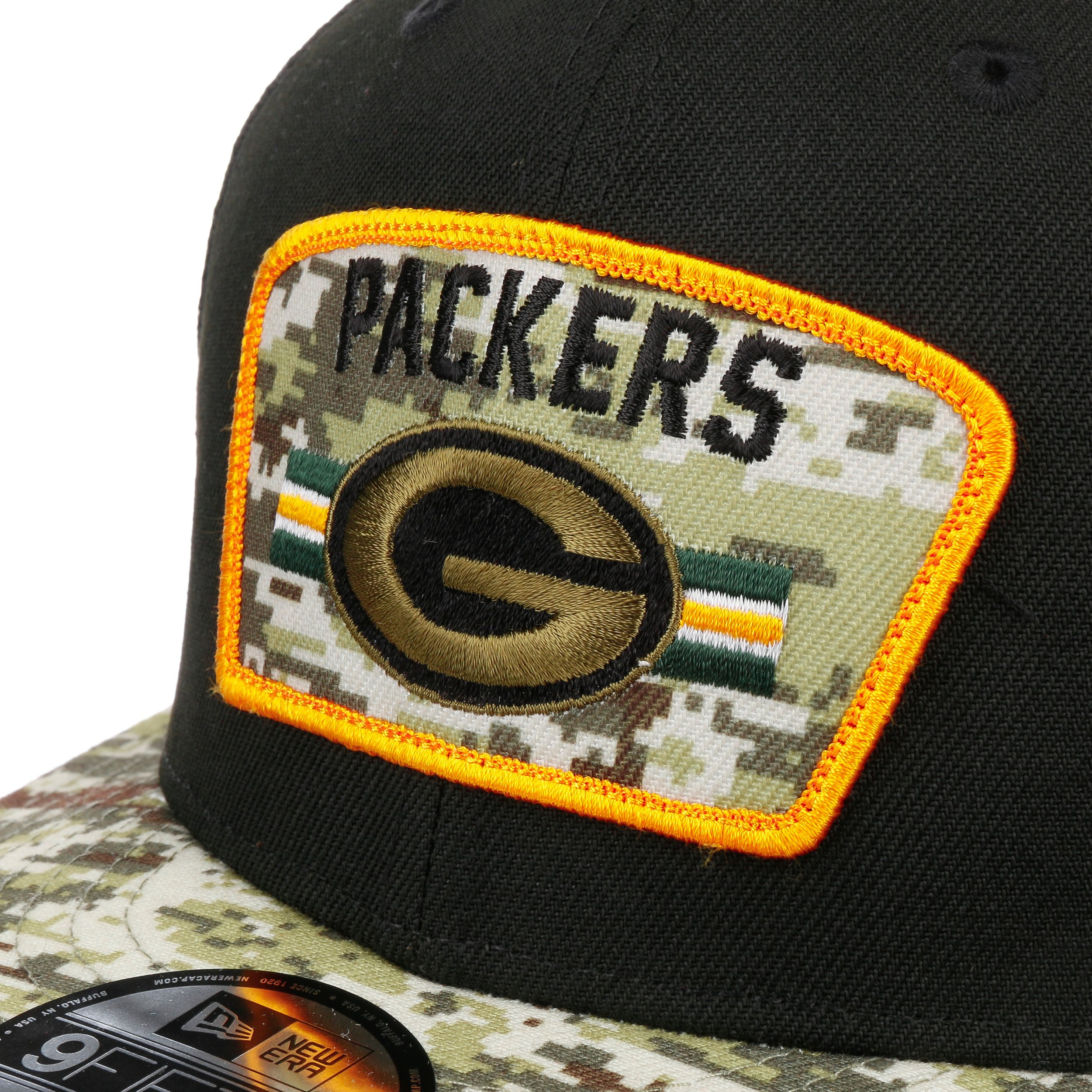 Green Bay Packers New Era 9Fifty NFL 2022 Salute To Service Snapback Cap