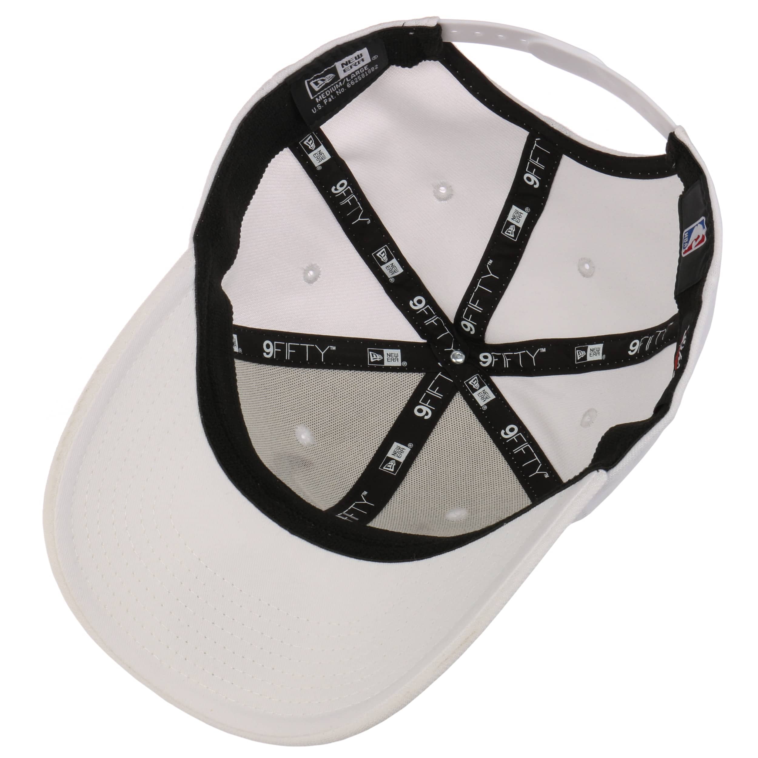 9Fifty White Crown Patches Bulls Cap by New Era - 51,95 €