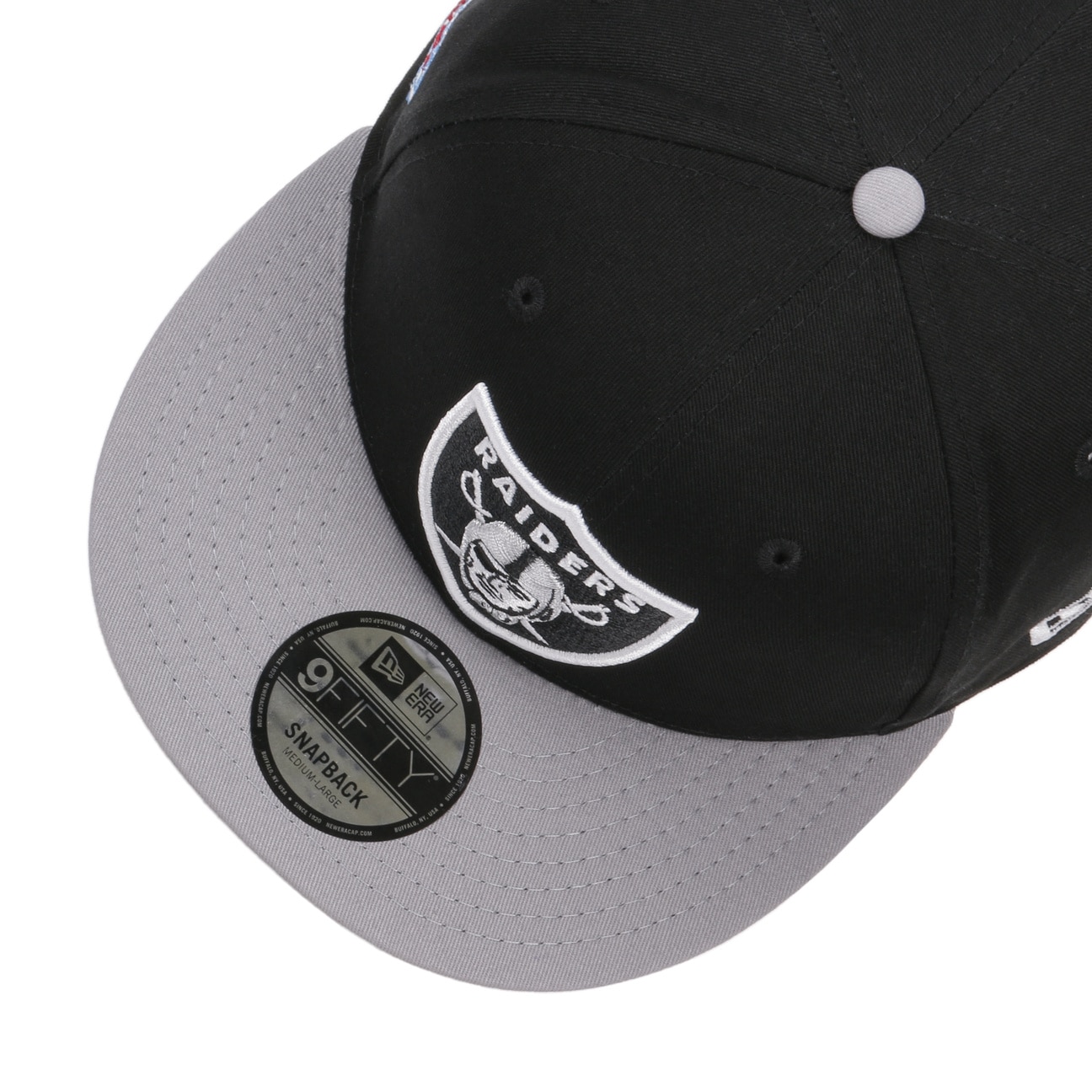 9Fifty White Crown Patches Raiders Cap by New Era