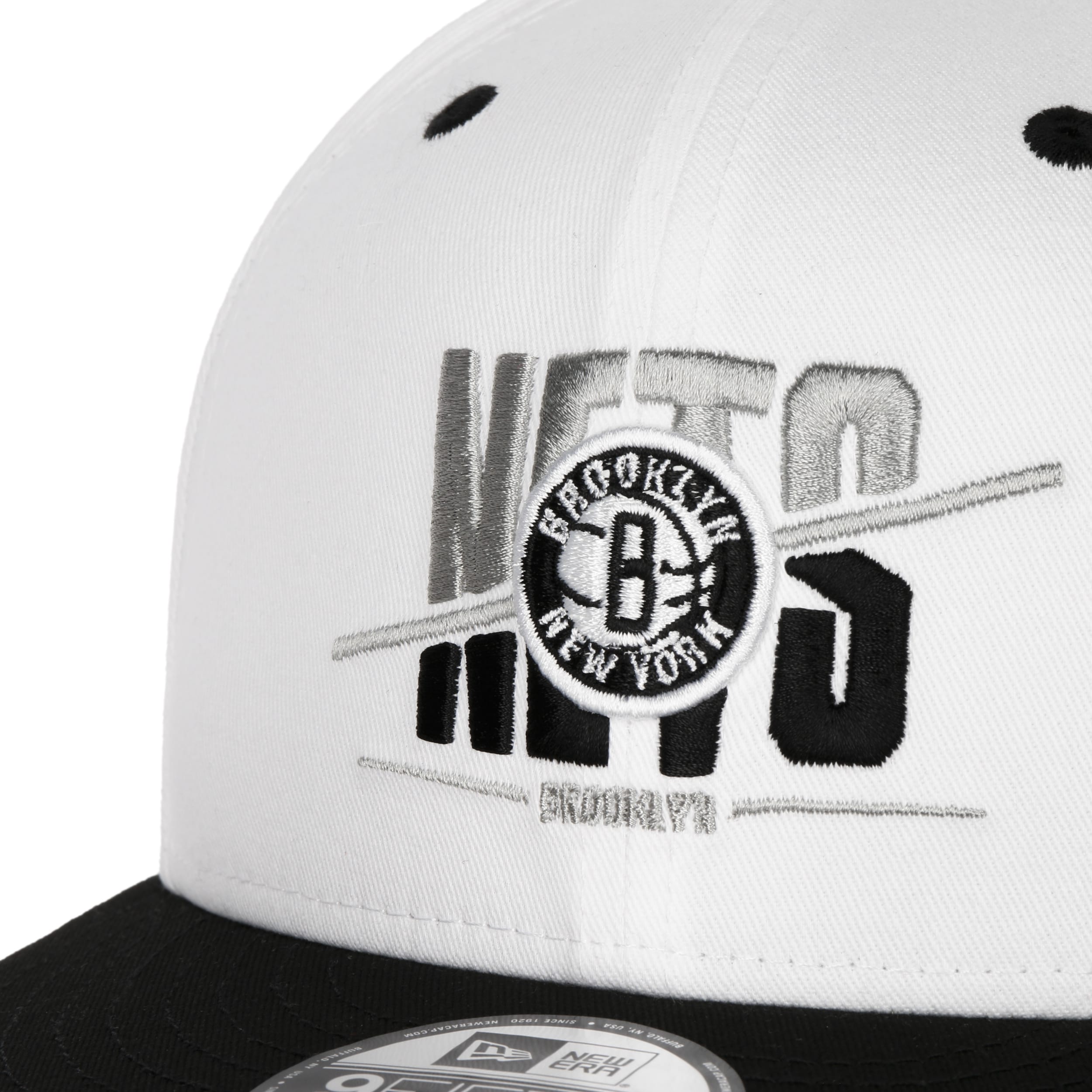 Mitchell & Ness Brooklyn Nets Pro Crown Fit Black Snapback