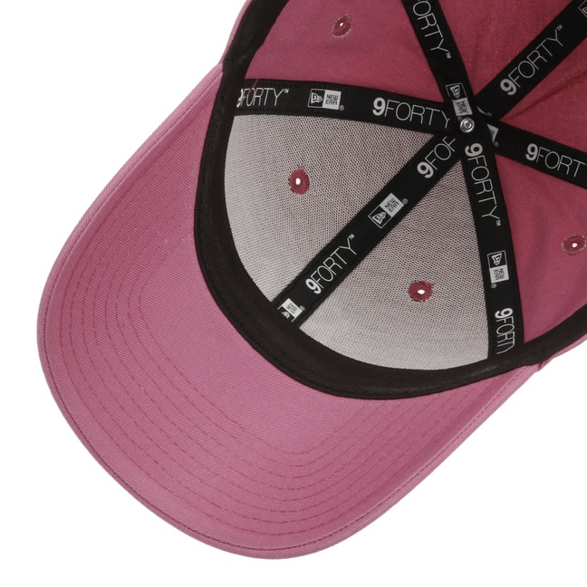 9Forty Classic Essential Yankees Cap by New Era - 32,95 €