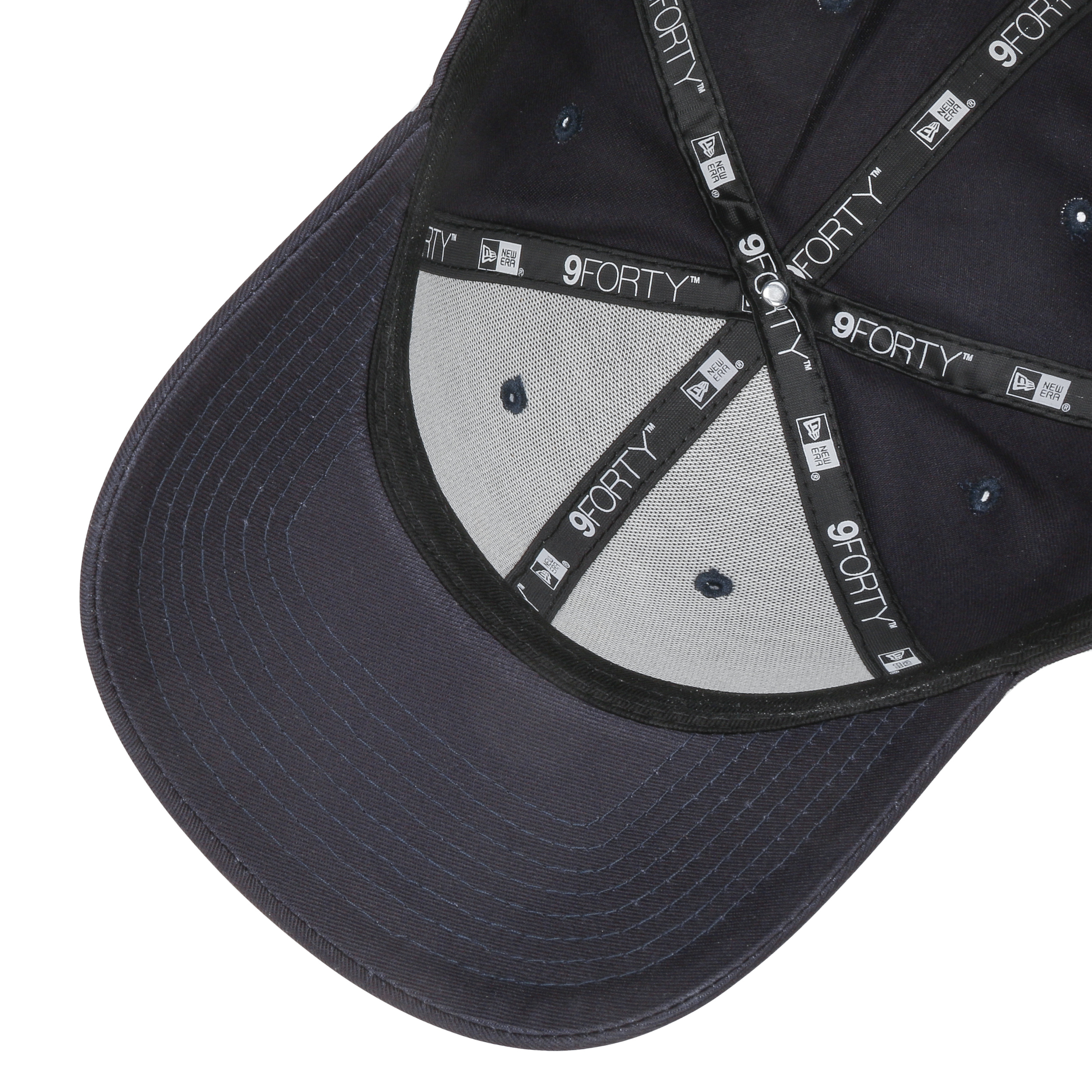 black yankees cap