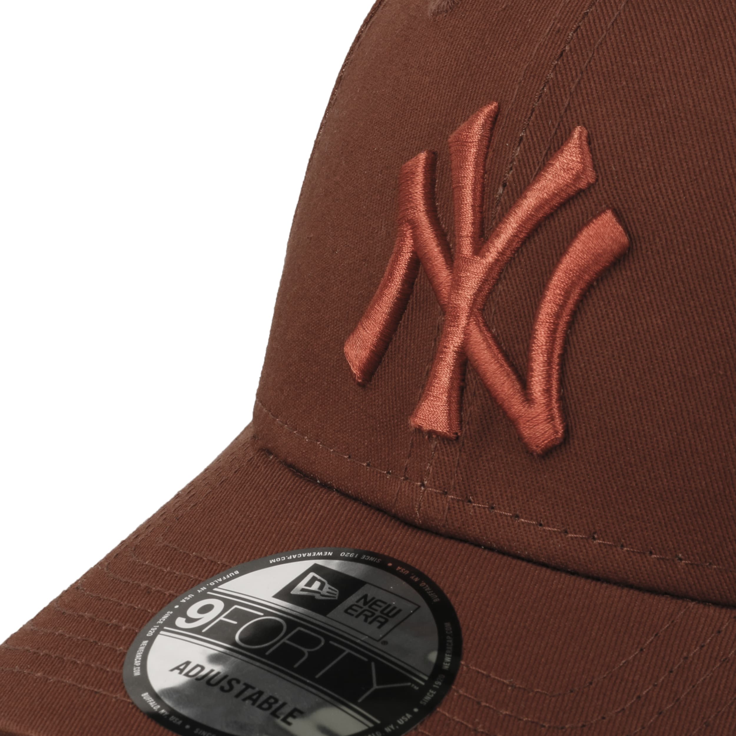 9Forty Essential Yankees Jersey Cap by New Era - 32,95 €