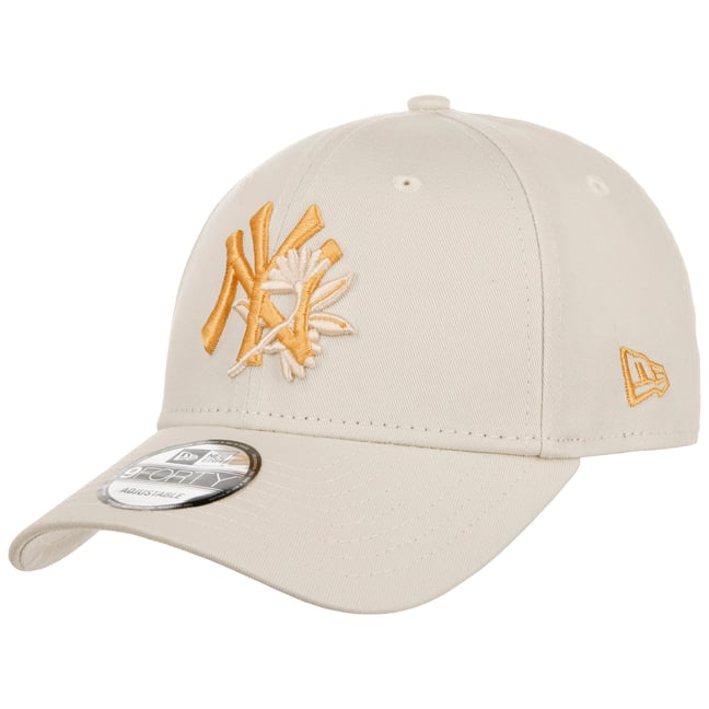 9Forty Floral Icon Yankees Cap by New Era --> Shop Hats  display picture 3