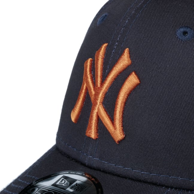 New Era MLB New York Yankees 9FORTY Essentials Cap ($22) ❤ liked