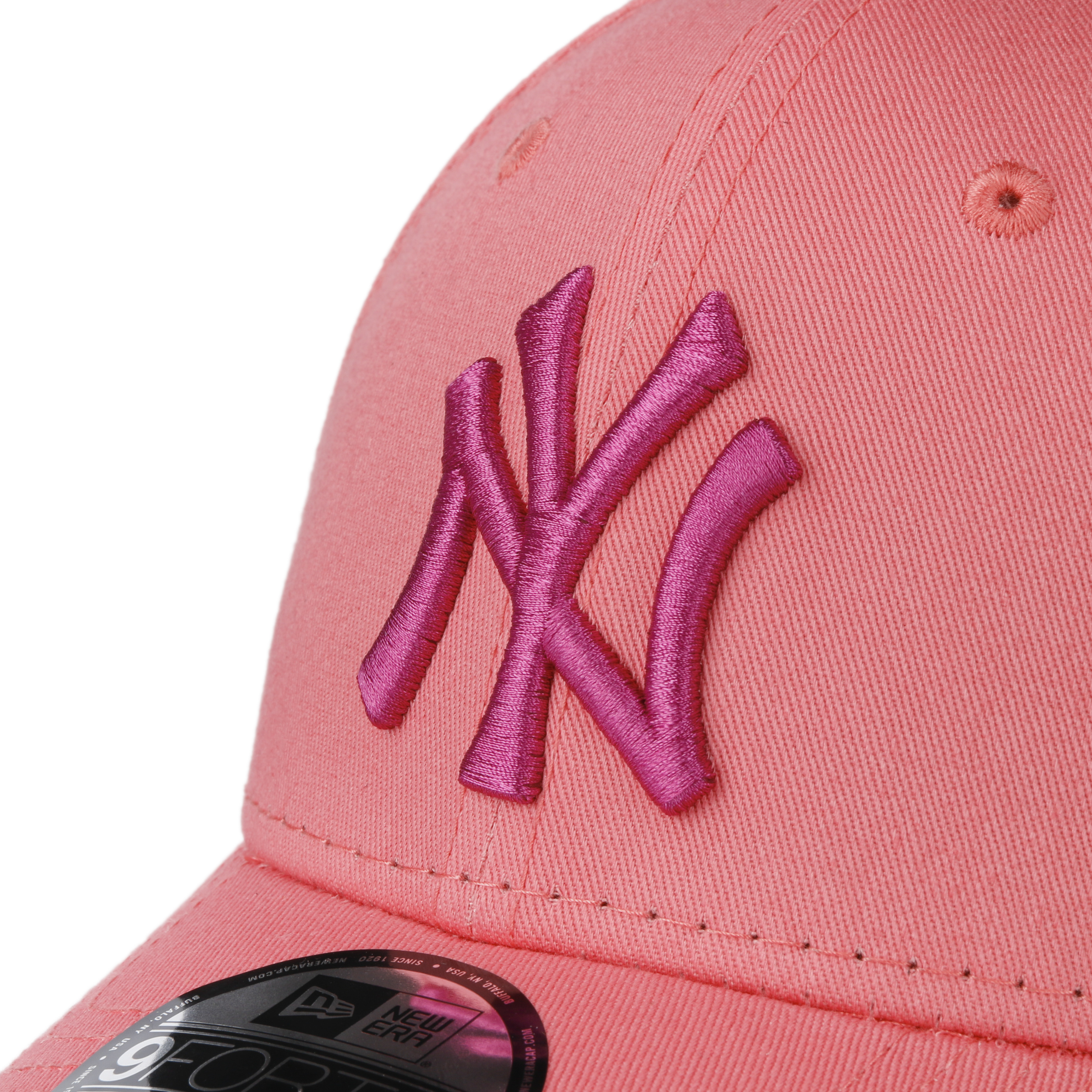 9Forty MLB Texture Yankees Cap by New Era - 37,95 €