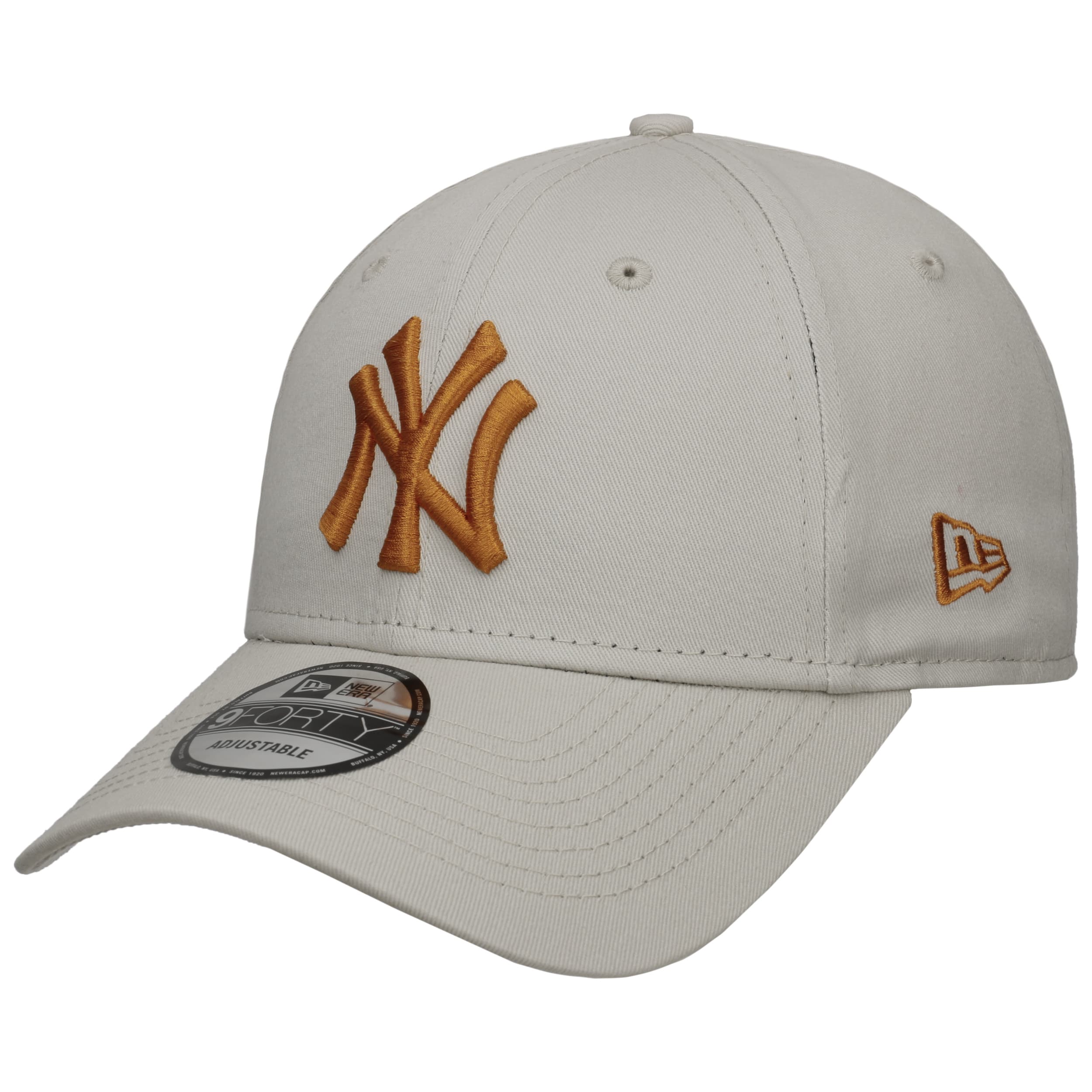 New Era 9Forty Adjustable NY Yankees Cap In Black, Yellow & White