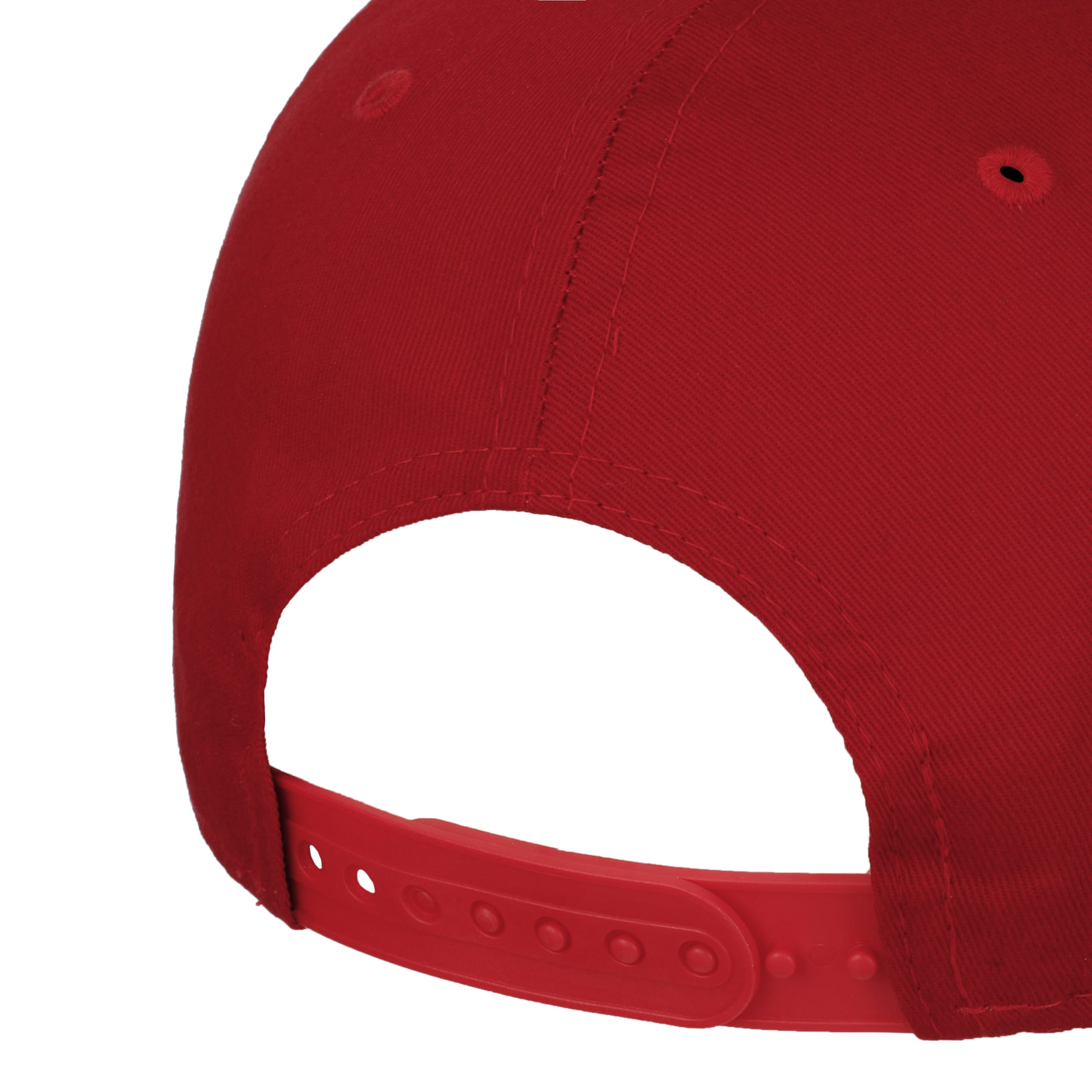 9Forty NBA Foil Logo Bulls Cap by New Era - 32,95 €