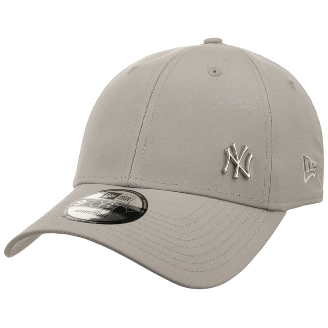 9Forty-NY-Yankees-Strapback-