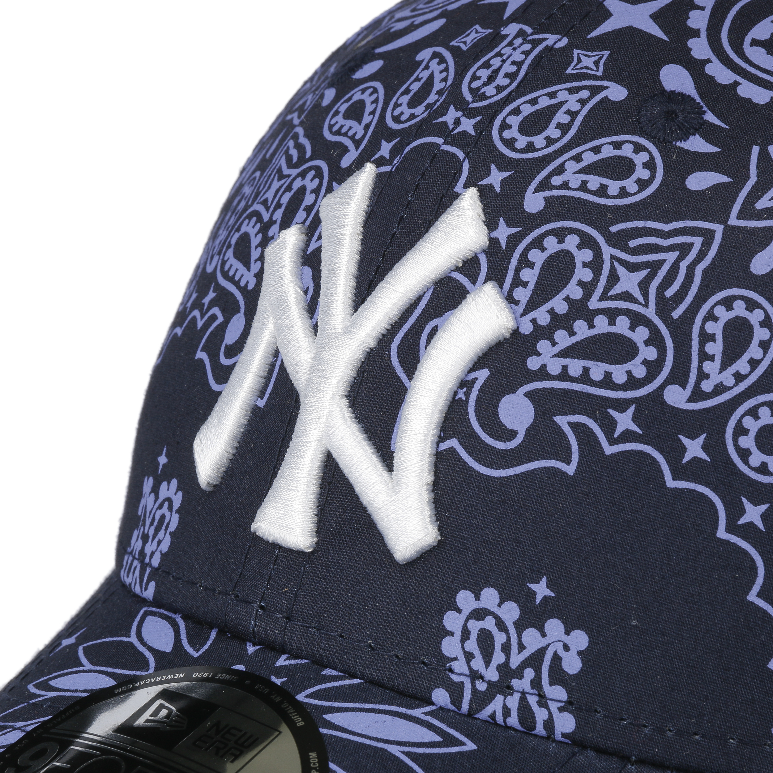 New Era Curved Brim 9FORTY Paisley Print New York Yankees MLB Navy Blue  Adjustable Cap