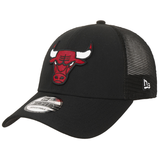 trucker cap bulls