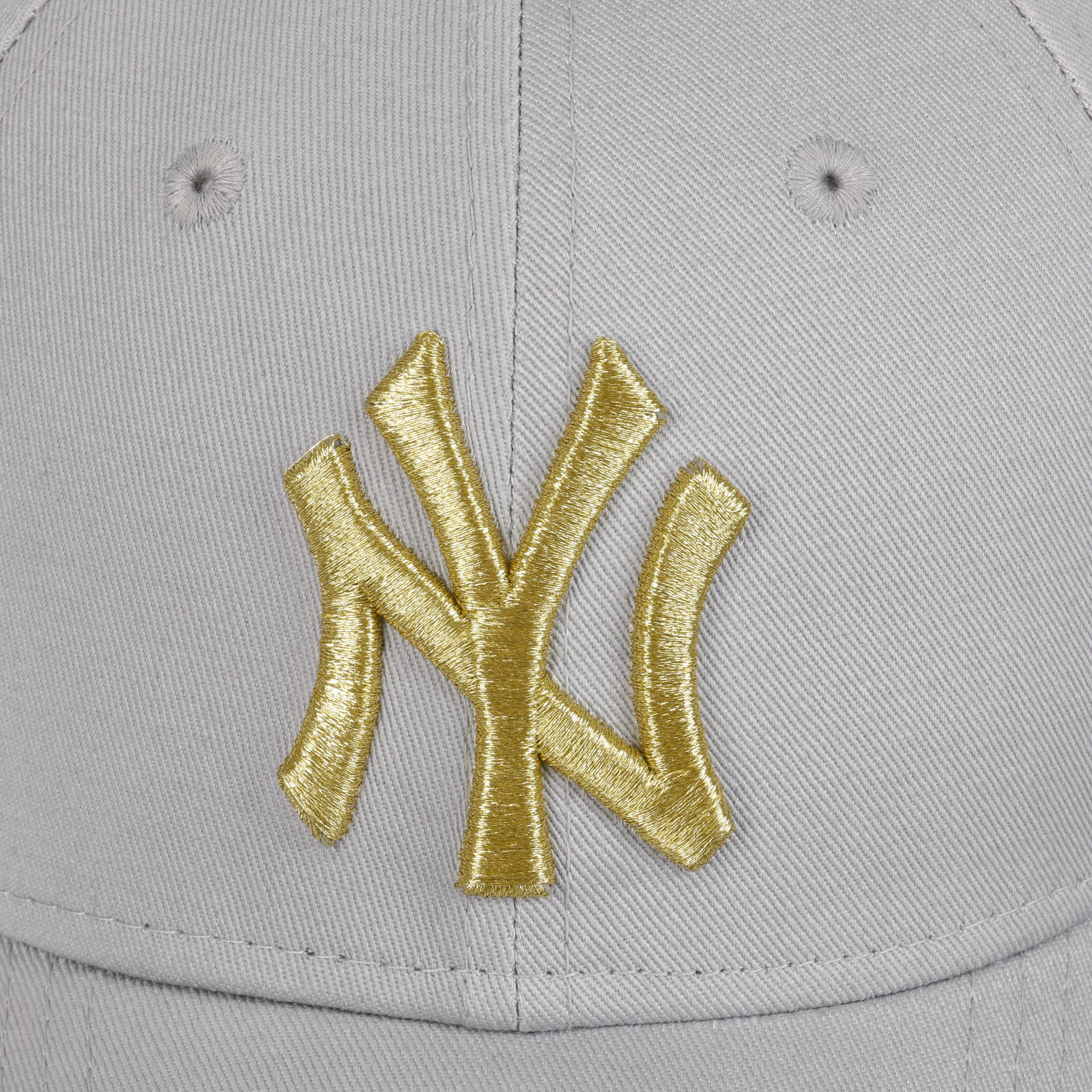 NEW ERA 9FORTY WOMEN MLB NEW YORK YANKEES METALLIC LOGO BLACK CAP