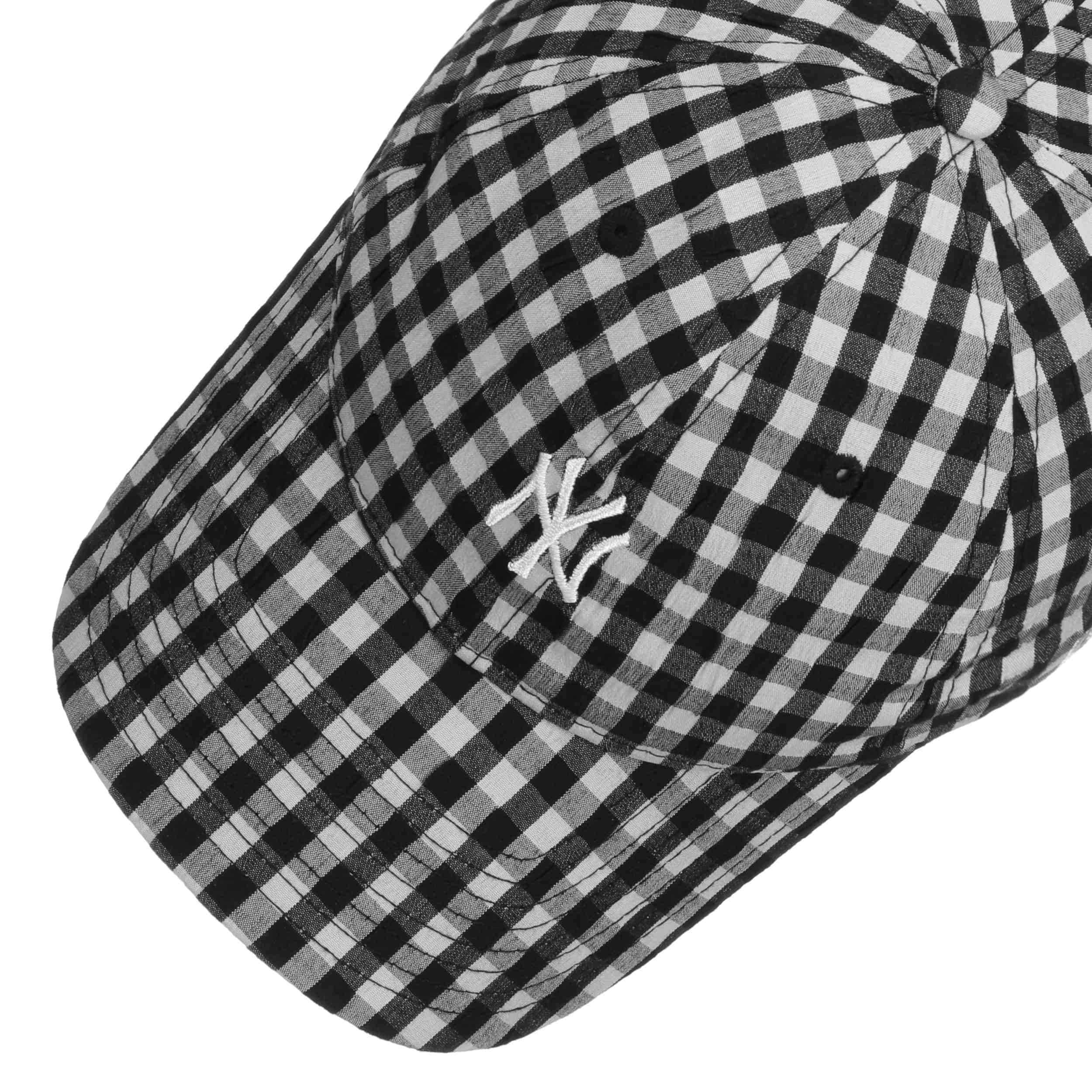 9Twenty Female Gingham Yankees Cap by New Era --> Shop Hats
