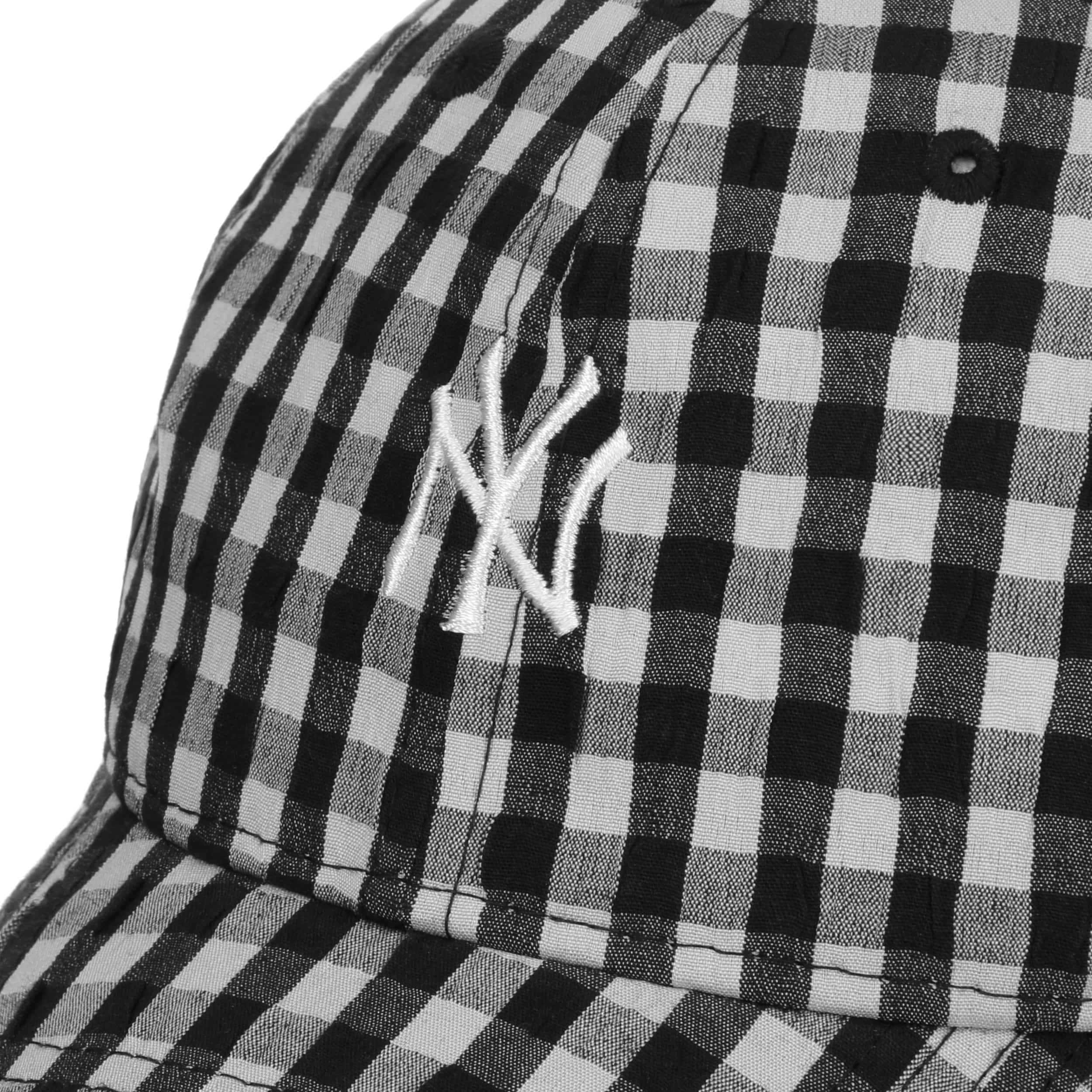 9Twenty Female Gingham Yankees Cap by New Era --> Shop Hats