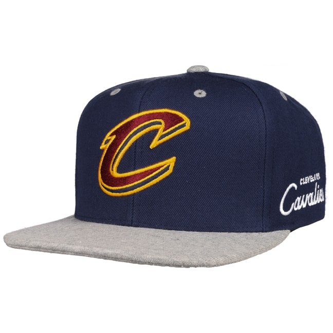 mitchell and ness cavs hat