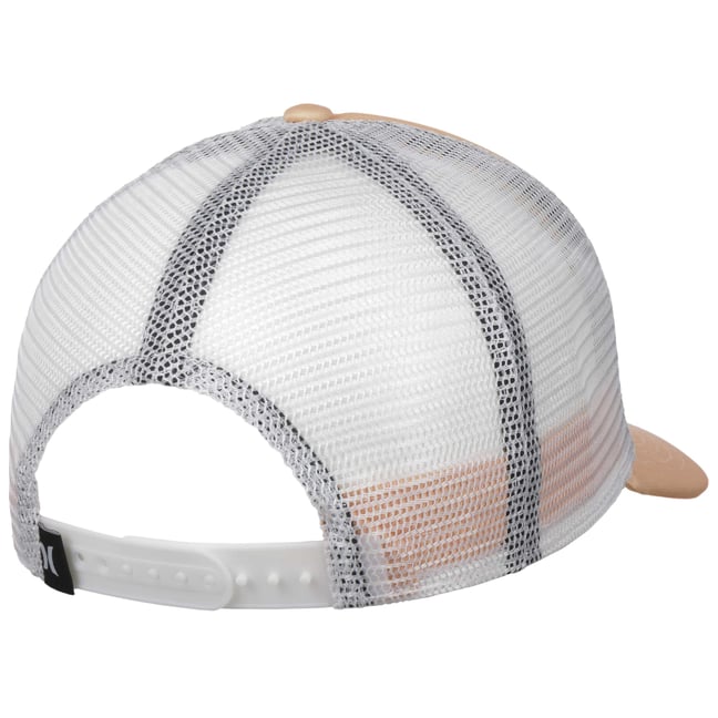Born To Beach Women´s Trucker Cap by 