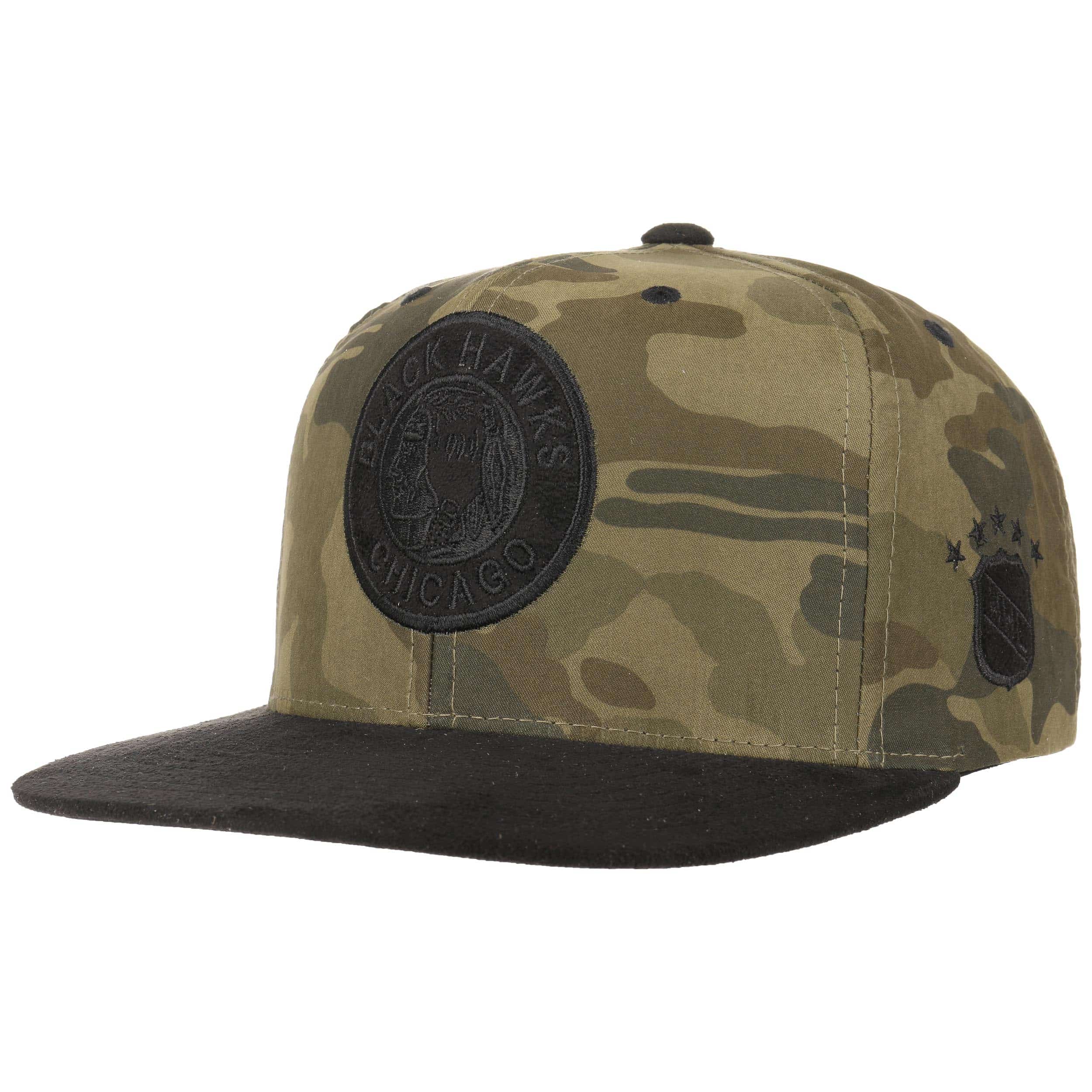 blackhawks camo hat