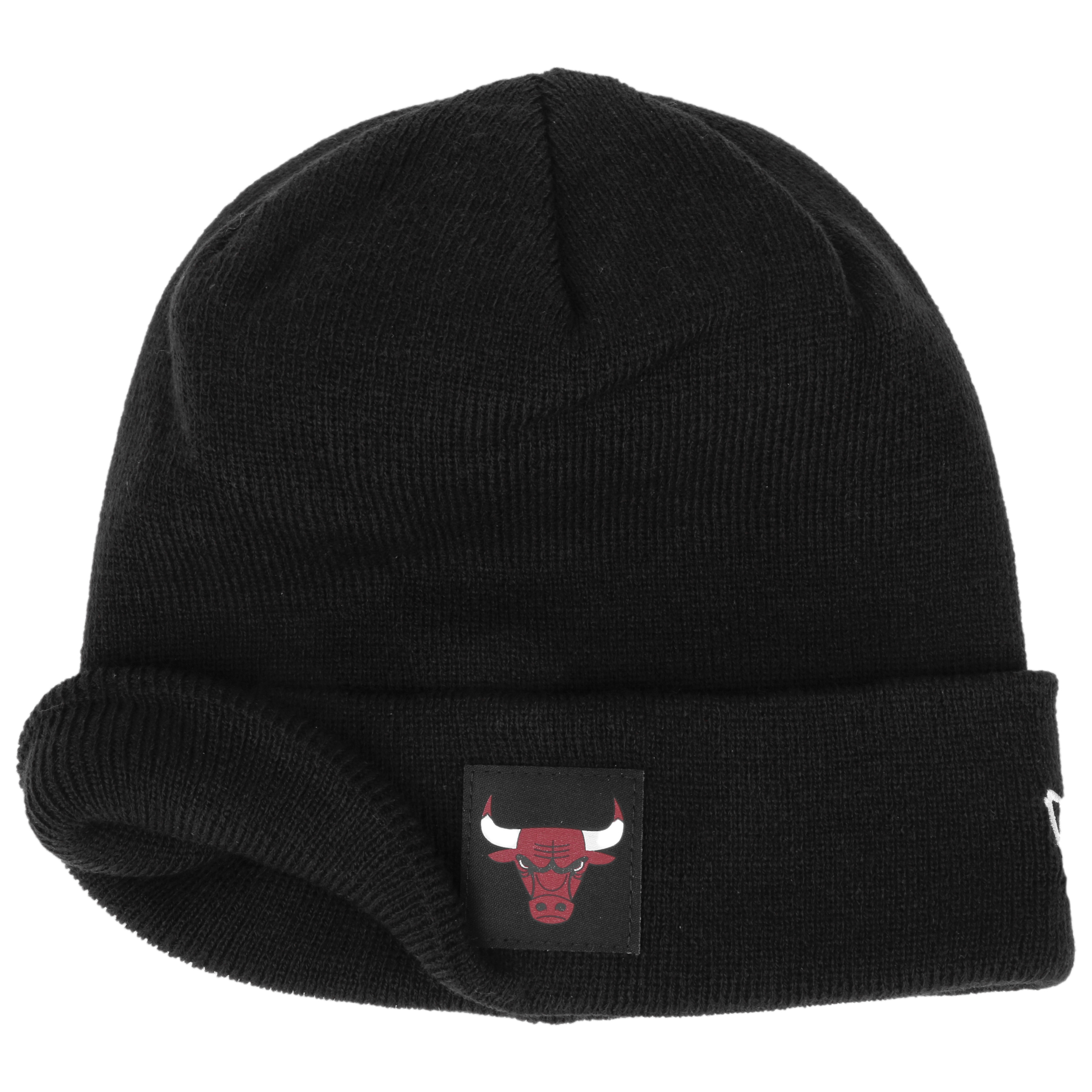 black bulls beanie