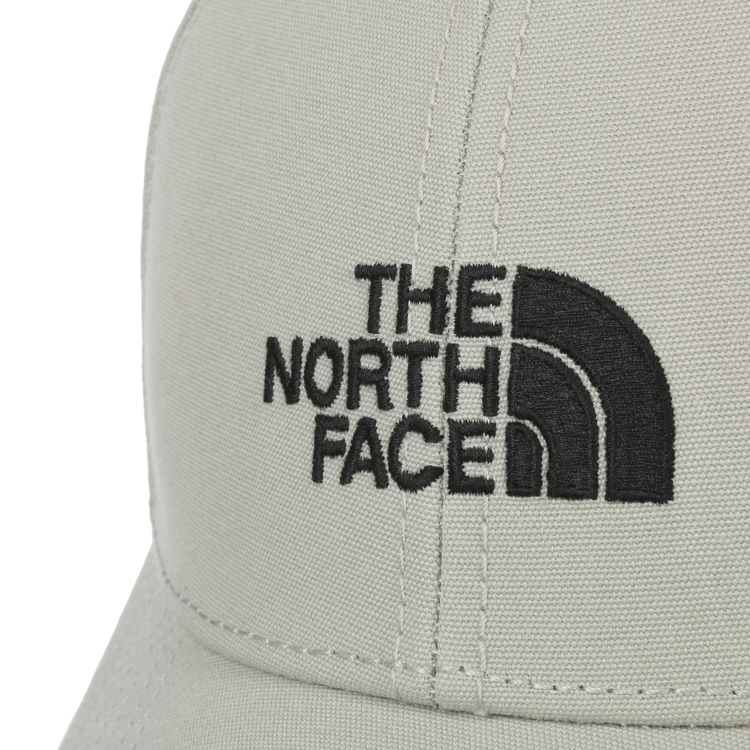 grey north face cap