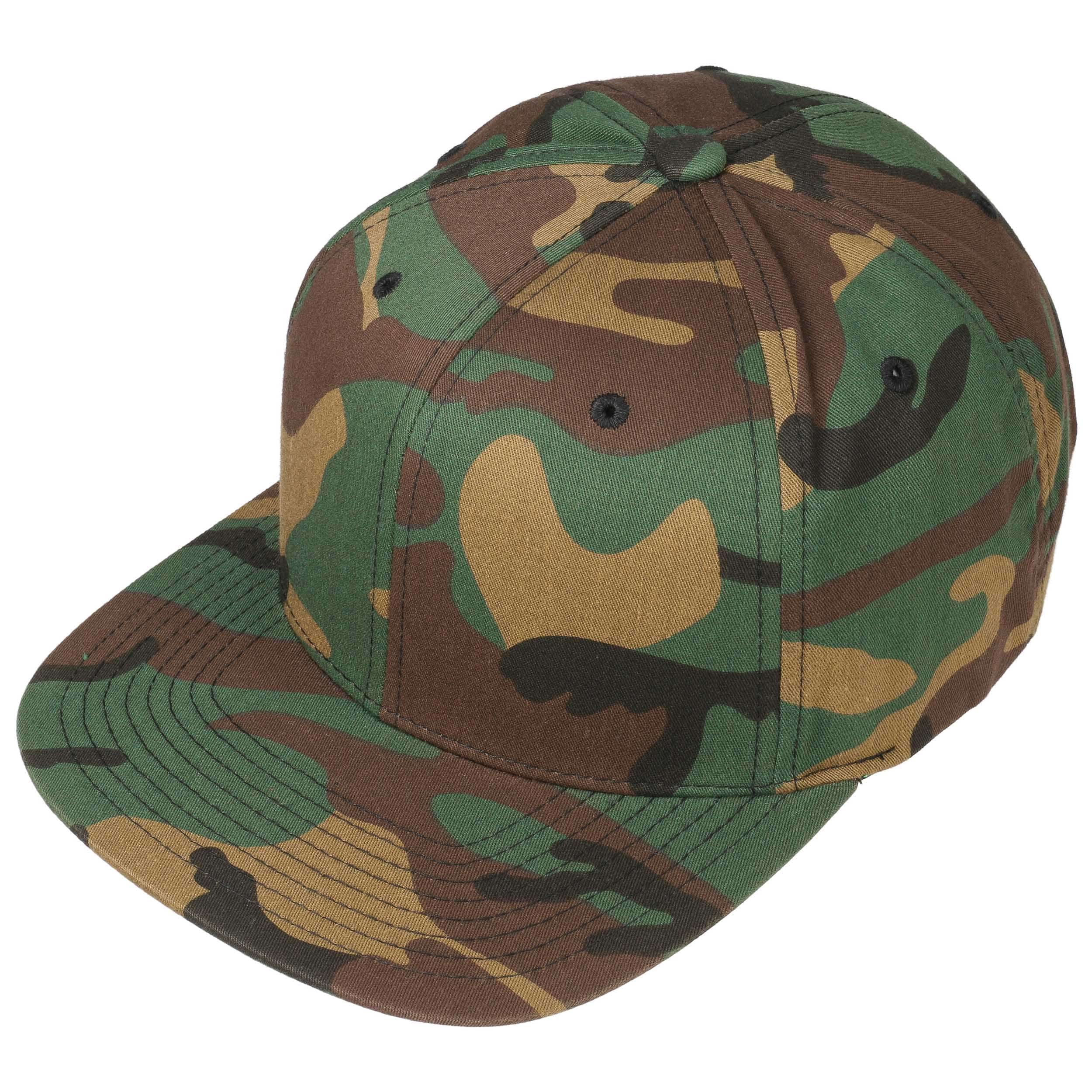 Classic Snapback Camo Cap - 21,95