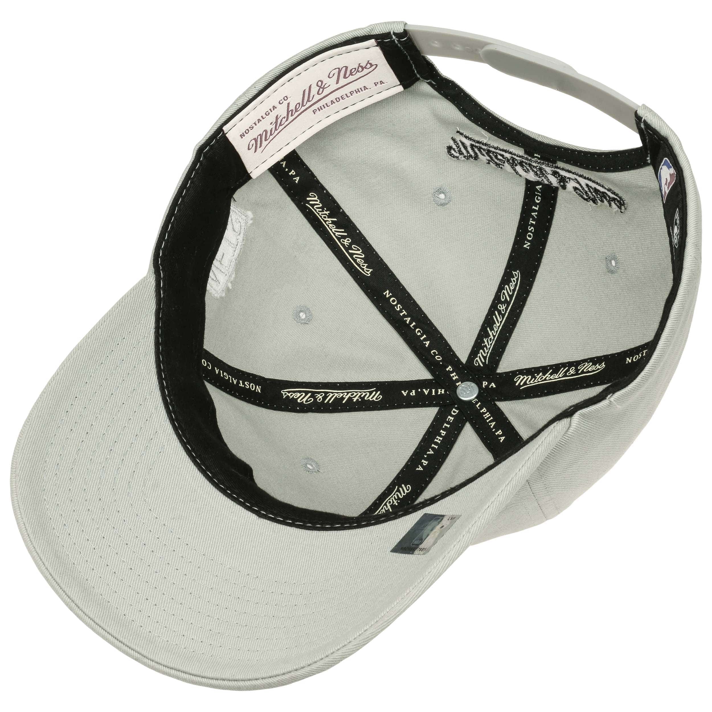 Elements Nets Dad Hat by Mitchell & Ness 25,95