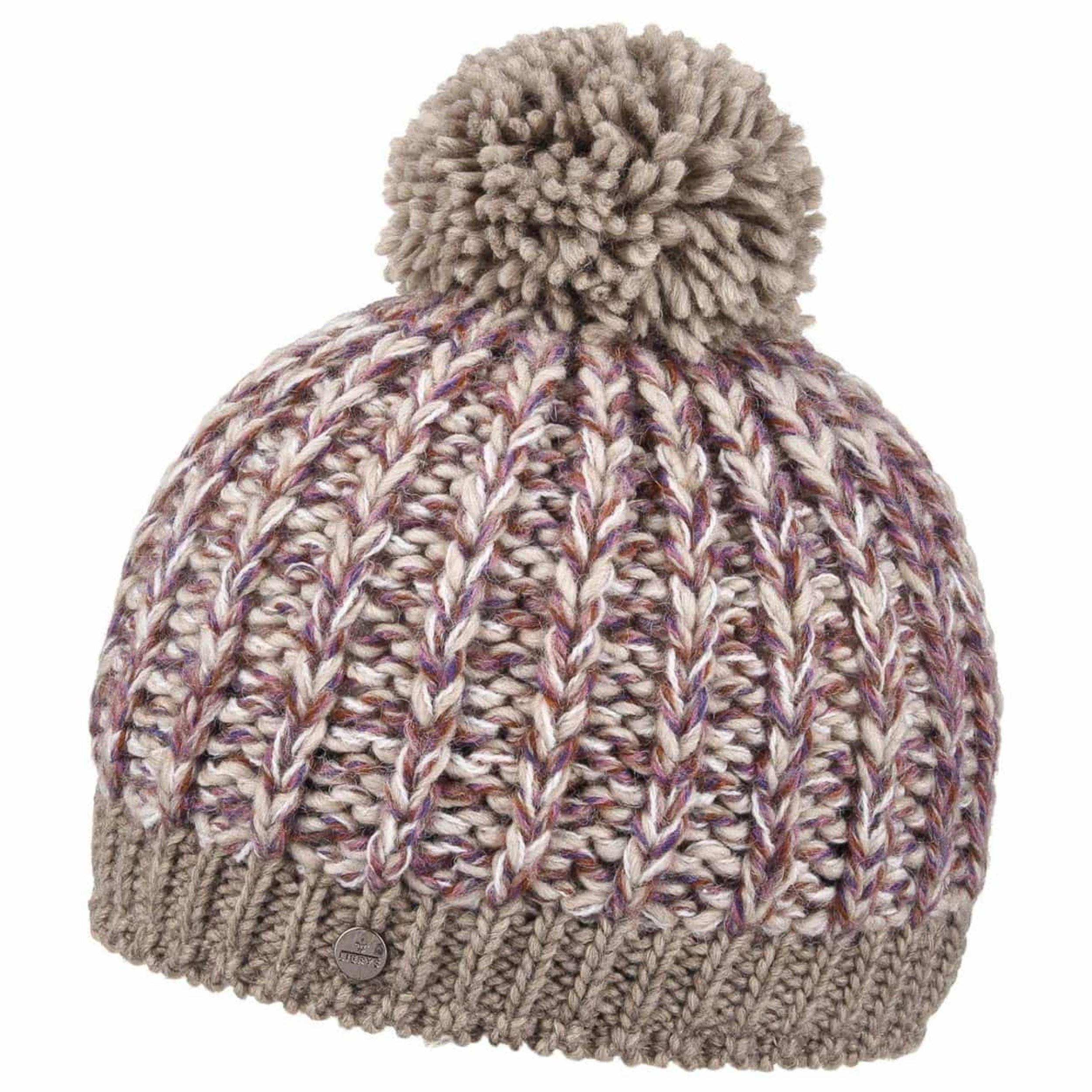 pompom knit hat
