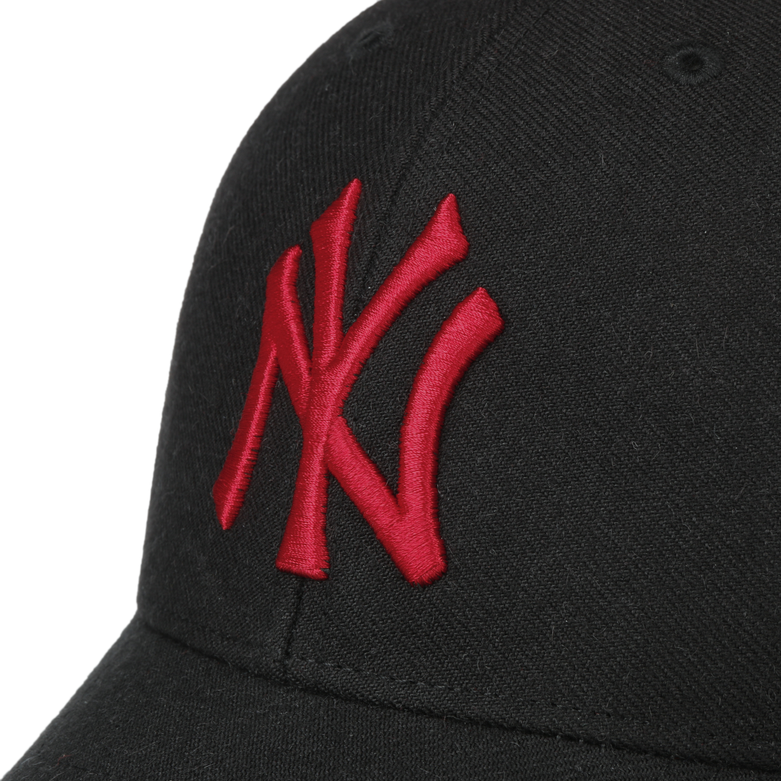 47Brand New York Yankees Black Red Ballpark Captain Snapback Cap