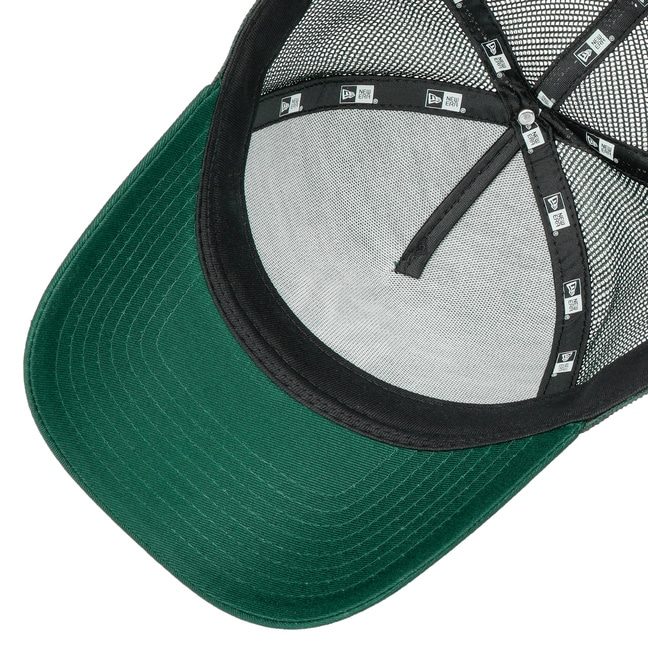 MLB Yankees Ess Trucker Cap by New Era - 38,95 €