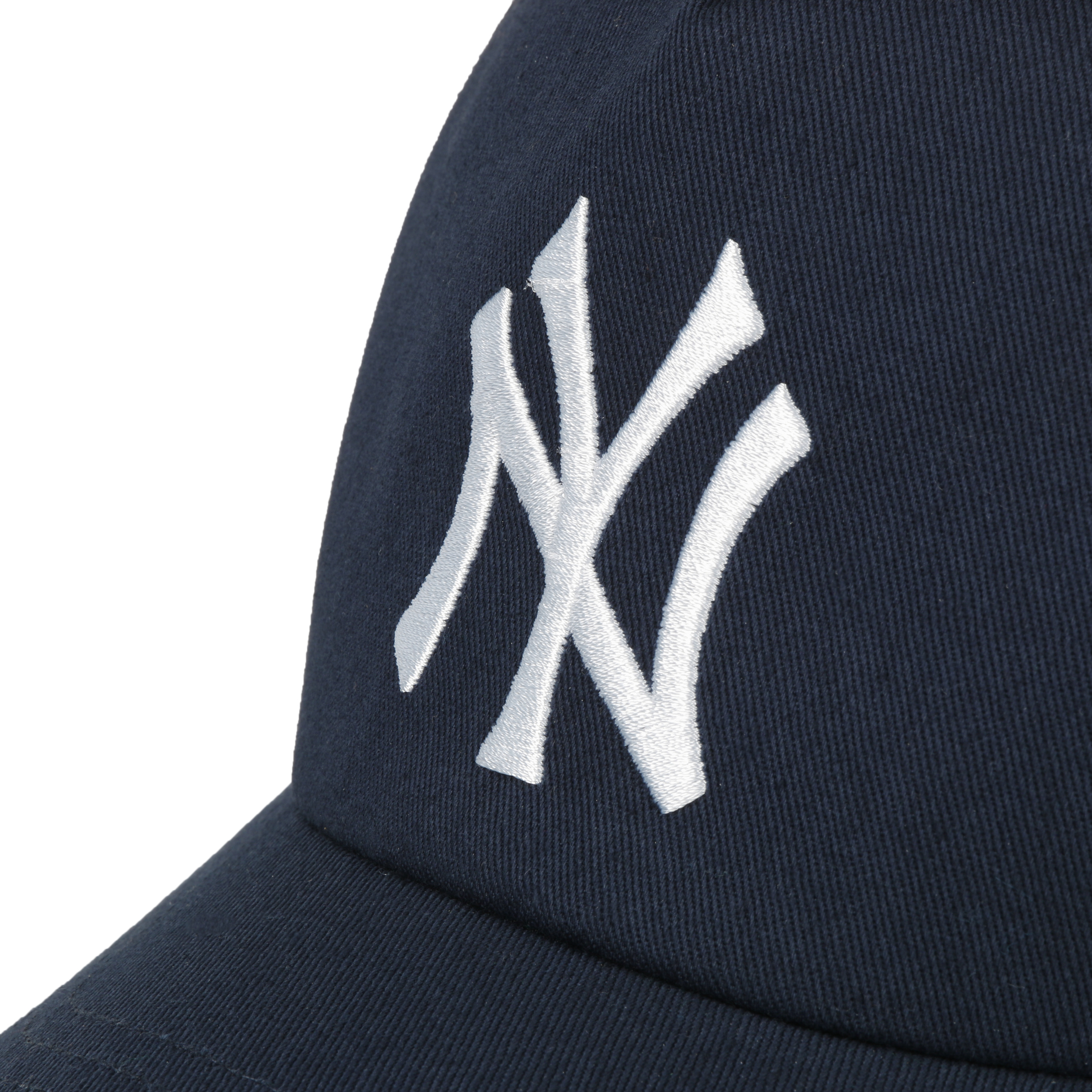 New York Yankees MLB Nantasket Captain Snapback Cap in Black
