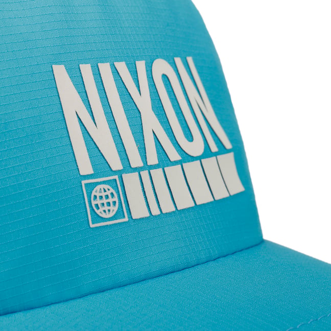 Night Runner Strapback Cap by Nixon - 33,95 €