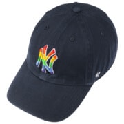 Yankees store pride hat