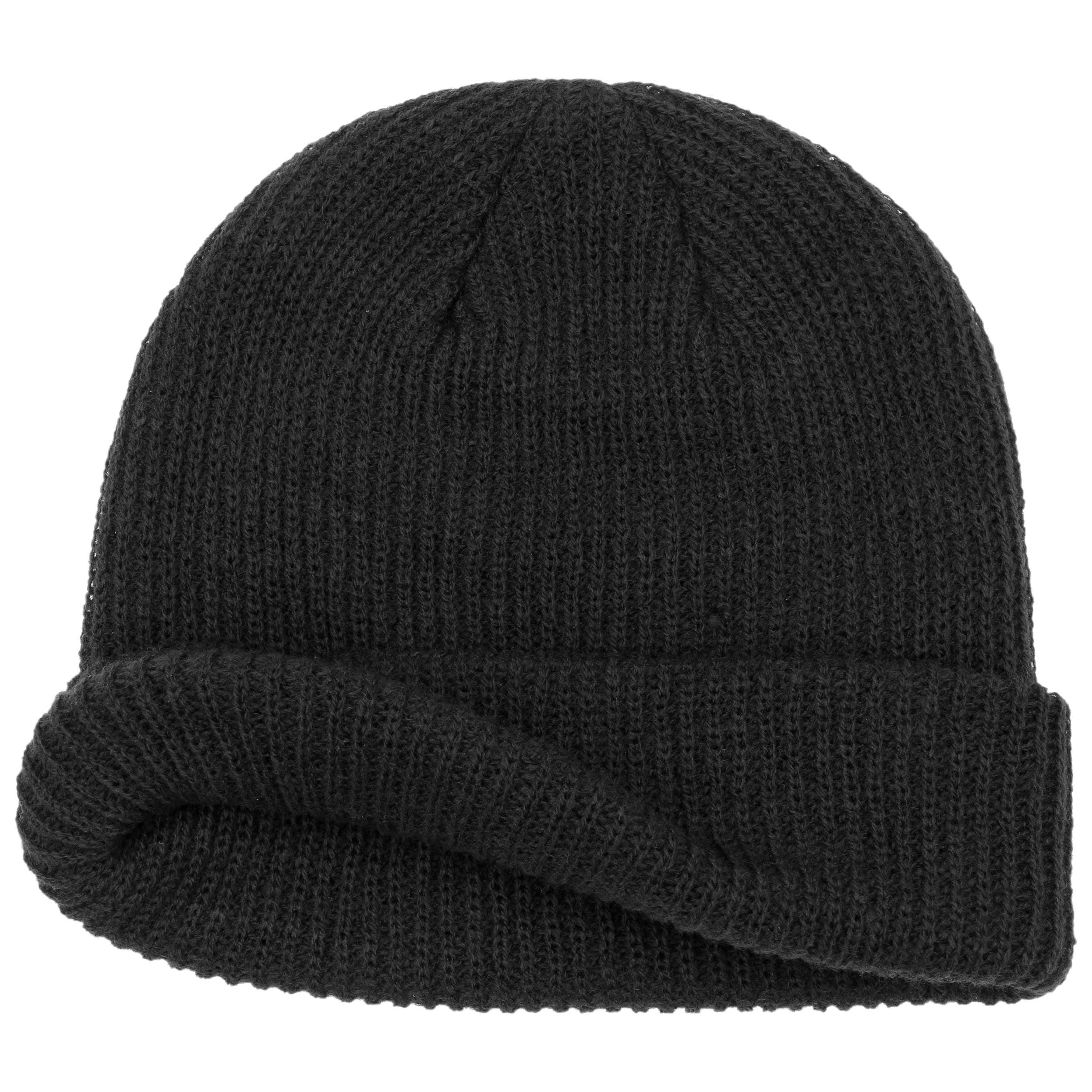 black skater beanie