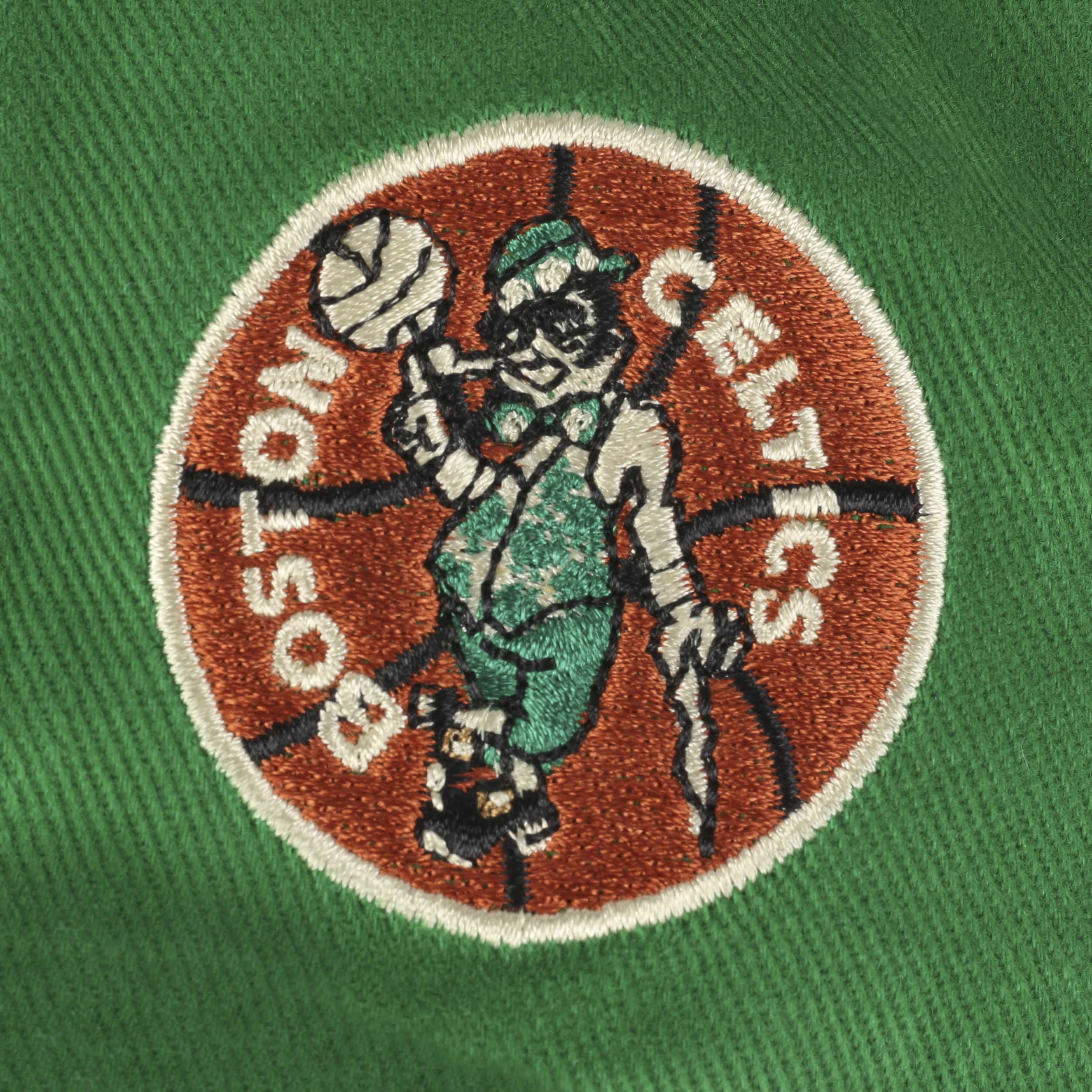 Vintage Celtics Trucker Cap by Mitchell & Ness - 22,95 €