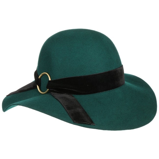 floppy green hat