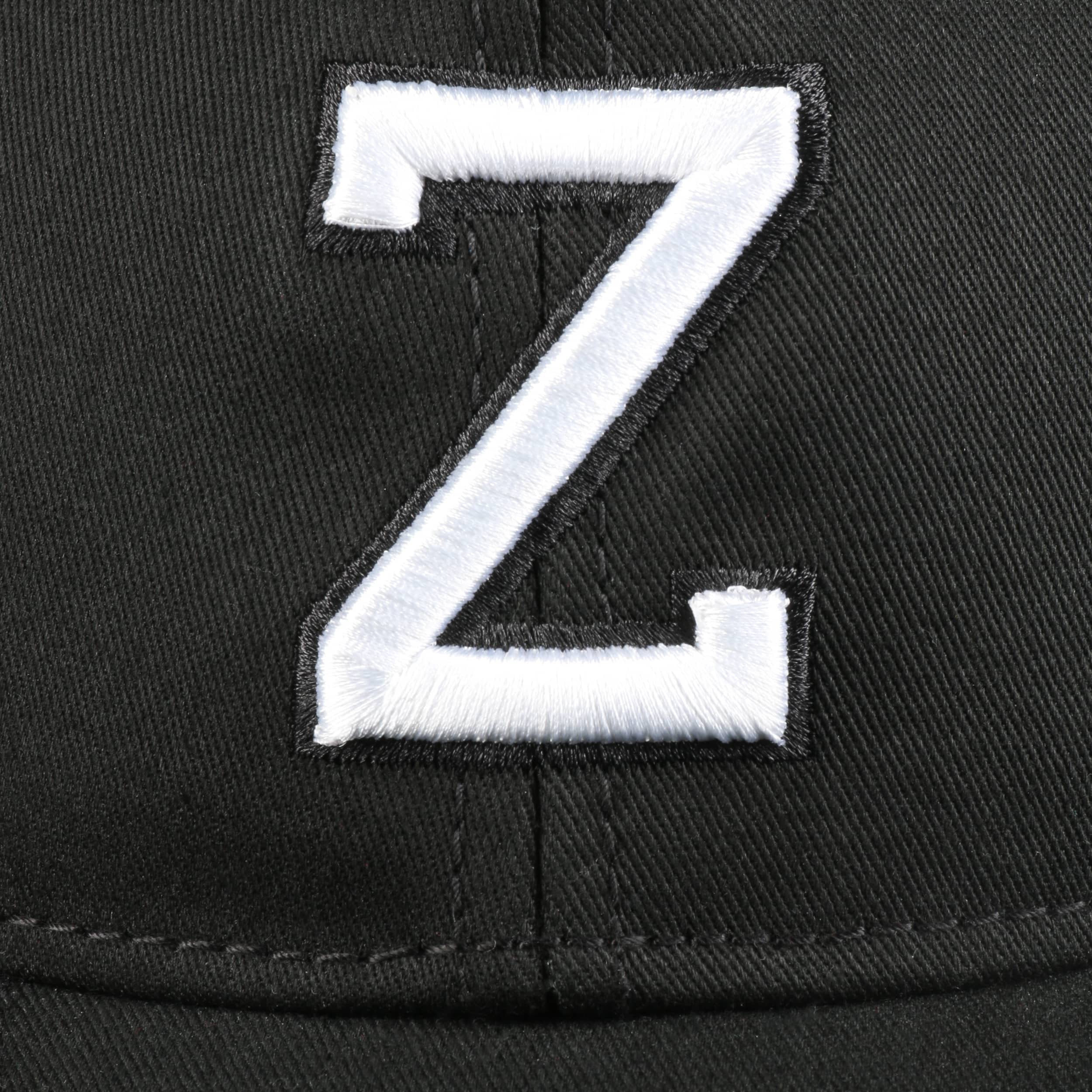 Z Letter Snapback Cap - 21,95 €