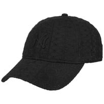 9Twenty WMNS Broderie Yankees Cap by New Era - 499,00 kr