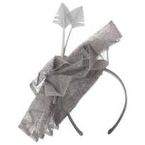 Mialona Fascinator by McBURN - 1679,00 kr