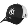 Clean Twotone Yankees Trucker Cap by New Era black