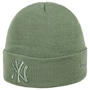 MLB Yankees WMNS League Ess Beanie Hat by New Era green