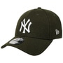 9Forty Melton The League Yankees Cap by New Era dark green