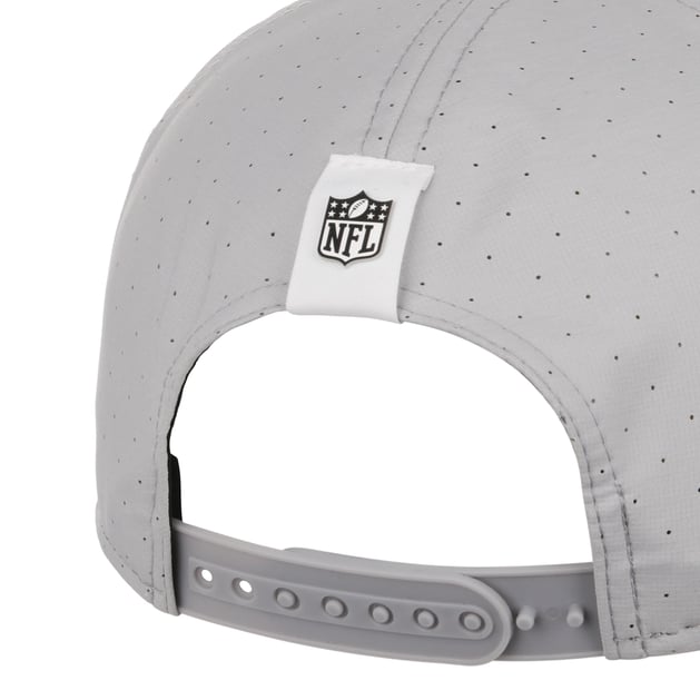 新品 NFL RAIDERS レイダース ニューエラ製 キャップ（グレー） New Era Raiders 9FORTY Official 2026 Sideline Cold Weather Cap