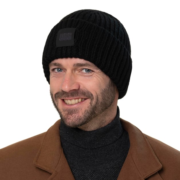 UGG Chunky Rib Beanie ブラック Chunky Rib Beanie Hat by UGG --> Shop Hats, Beanies & Caps online
