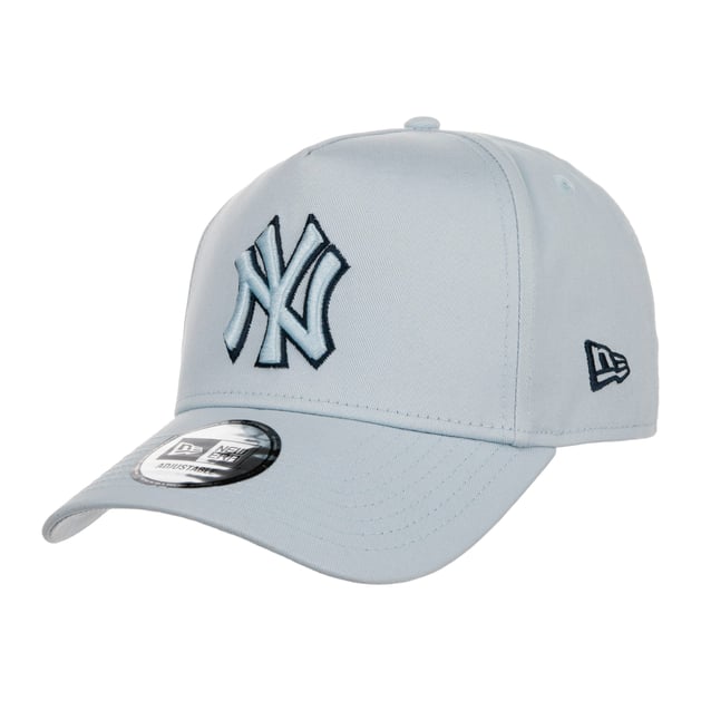 Tonal Outline Yankees Cap by New Era --> Shop Hats, Beanies Caps